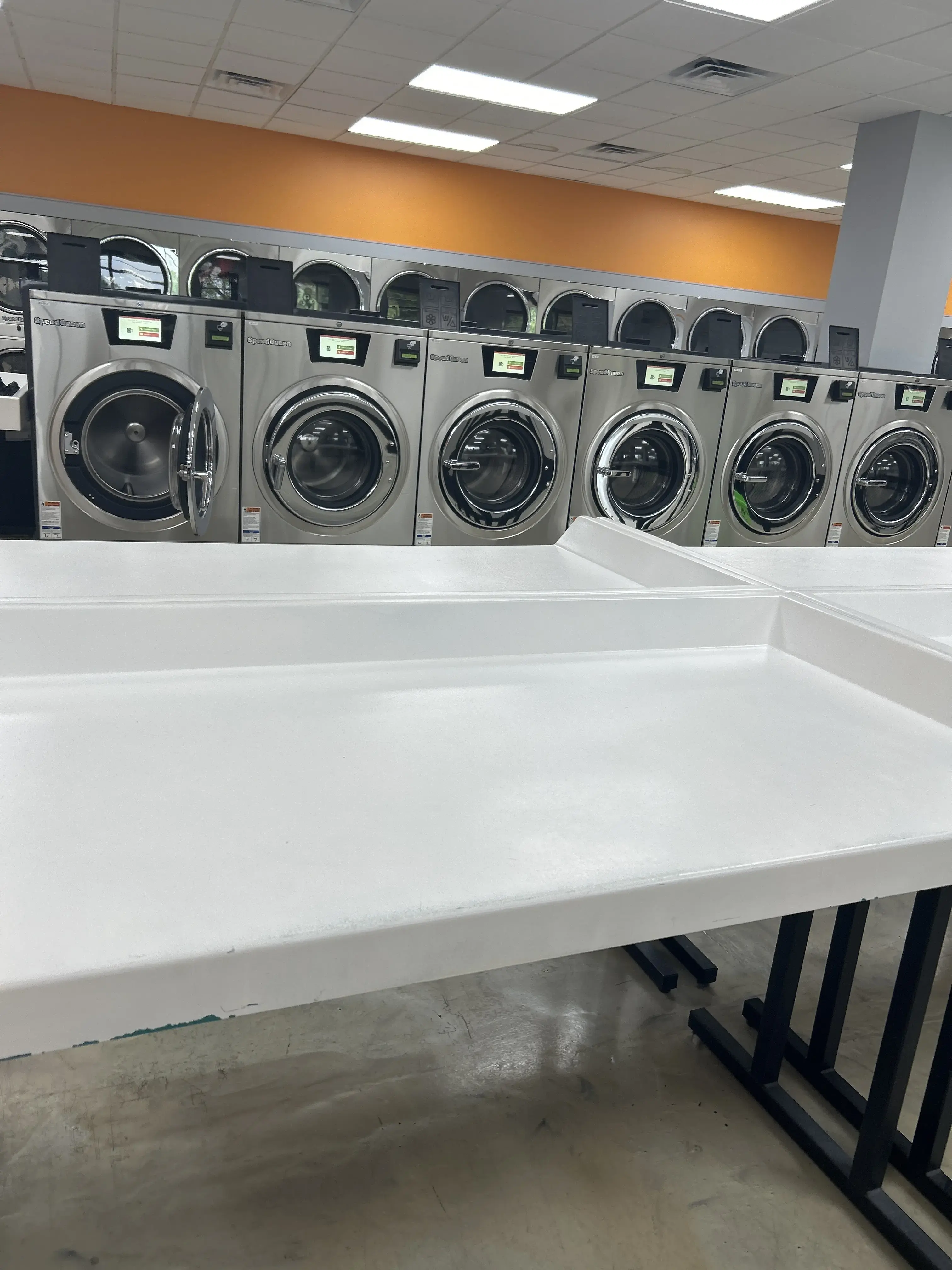 Ultra Washateria thumbnail 11