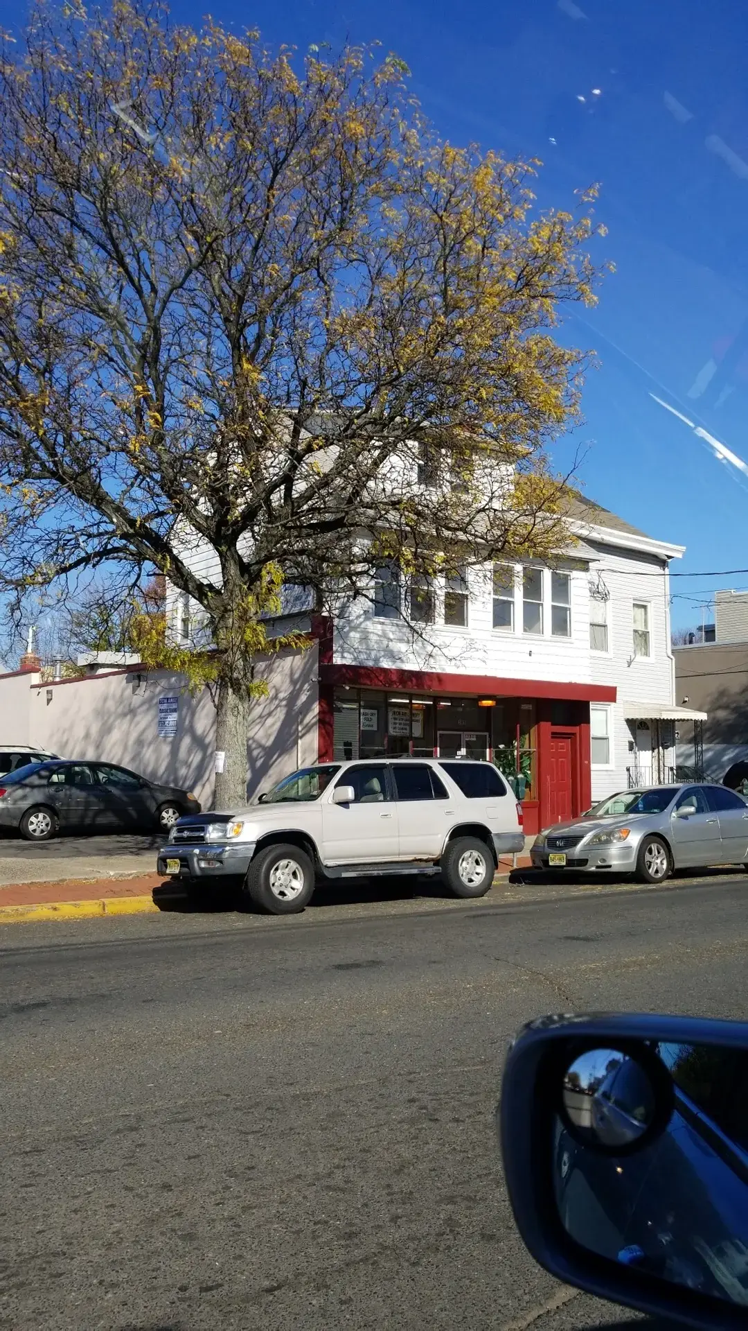 Union Avenue Laundry thumbnail 5