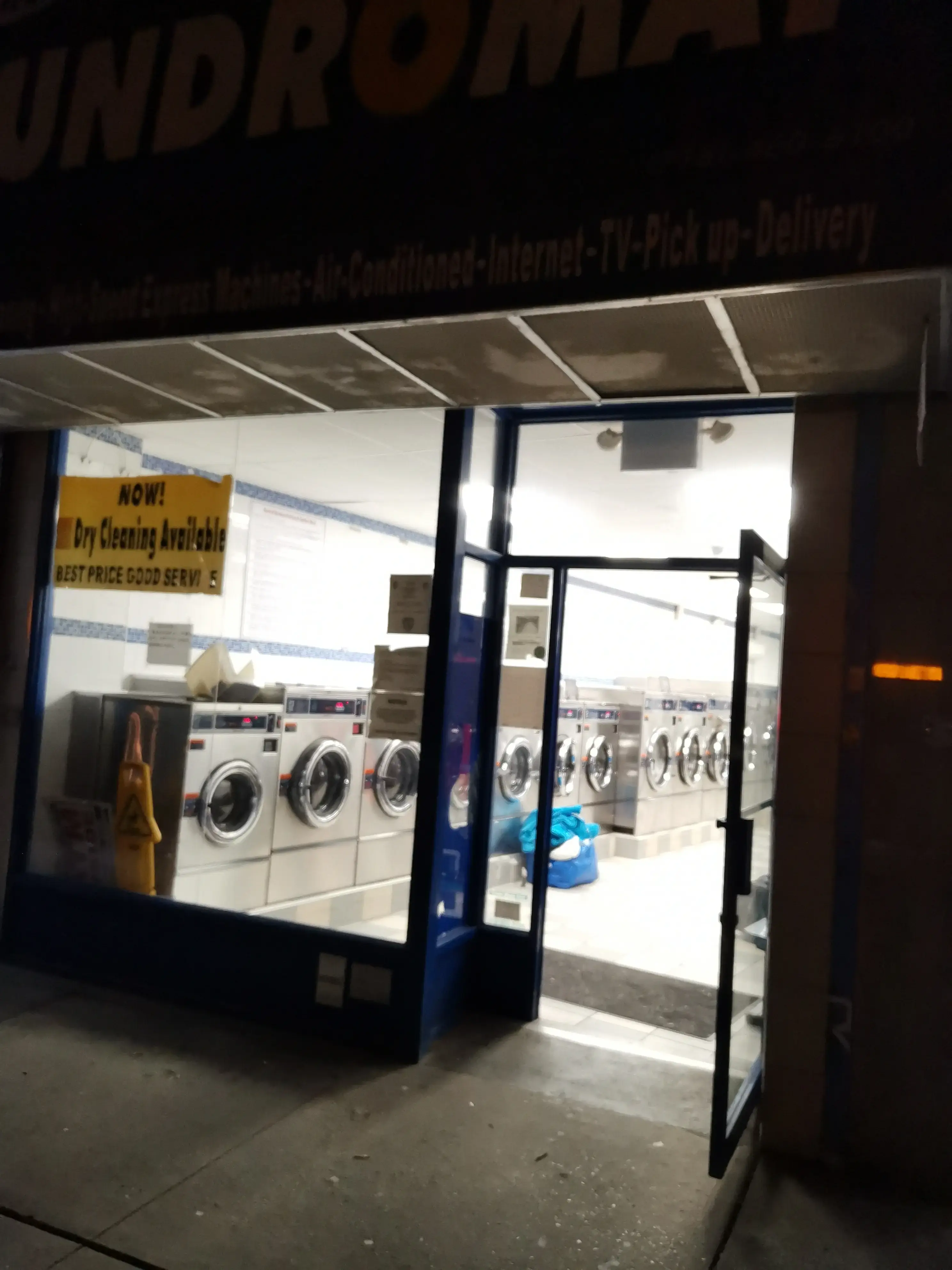 Union Express Laundromat thumbnail 8