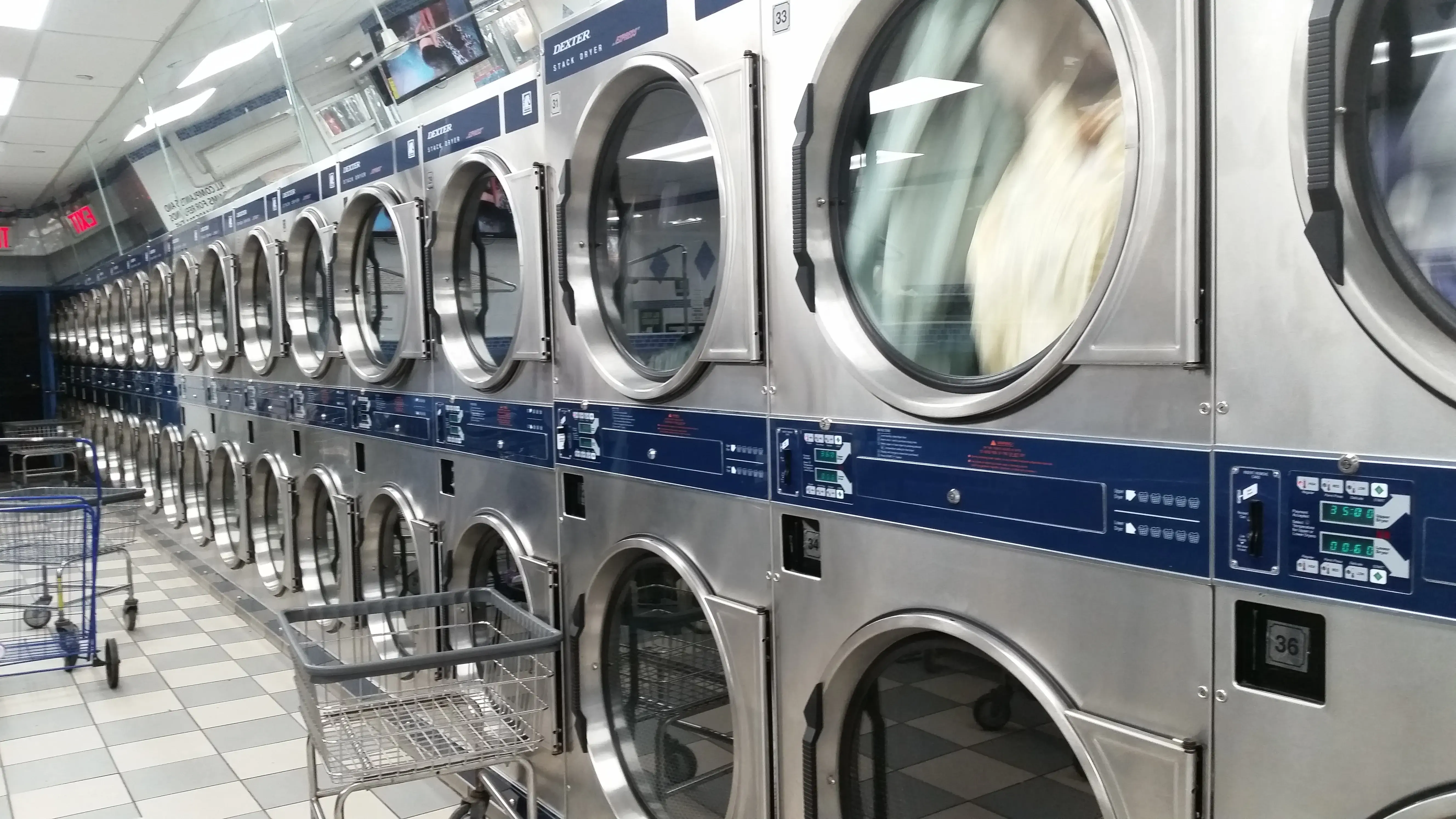 Union Express Laundromat thumbnail 4