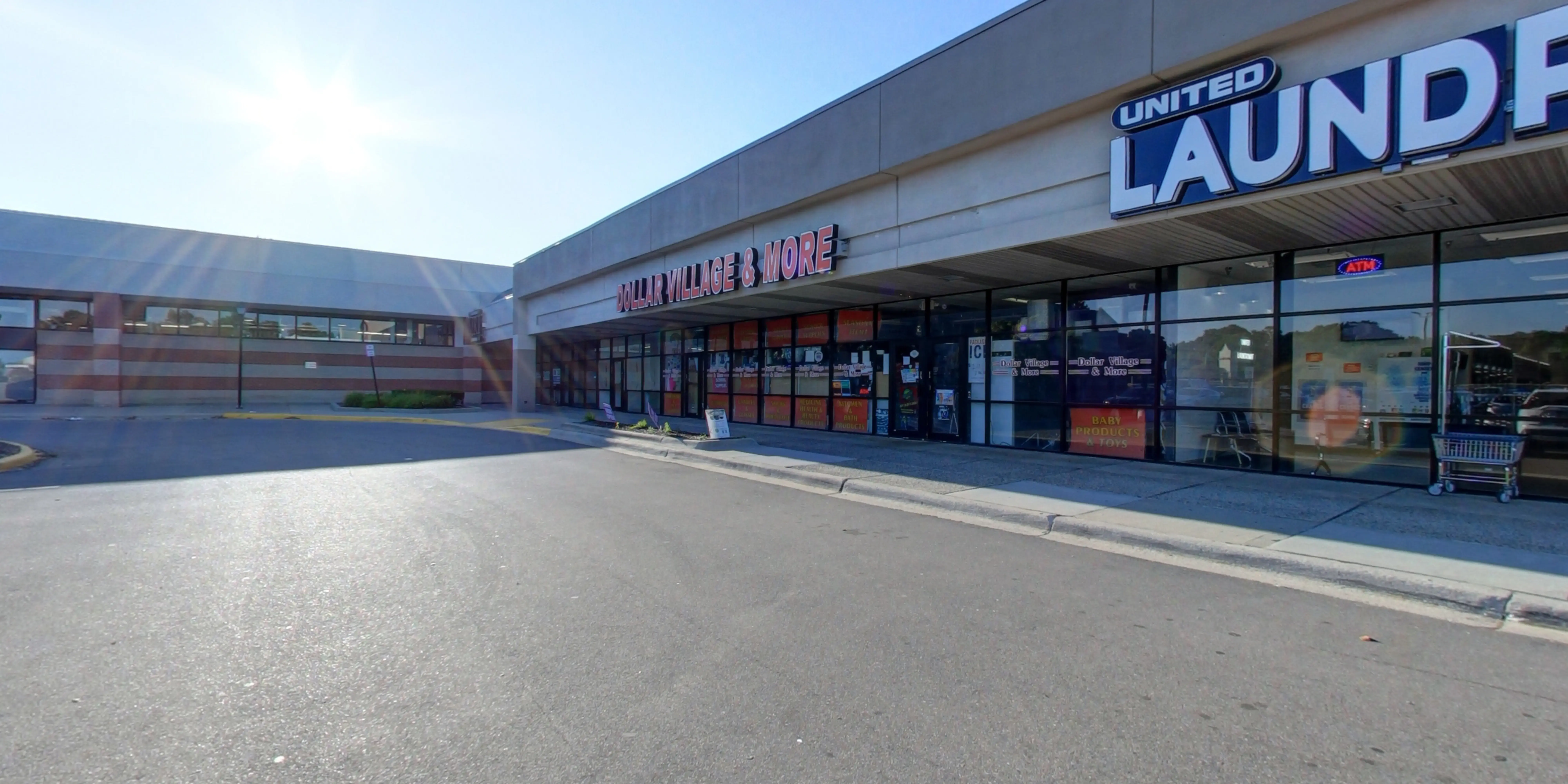 United Laundromat thumbnail 19