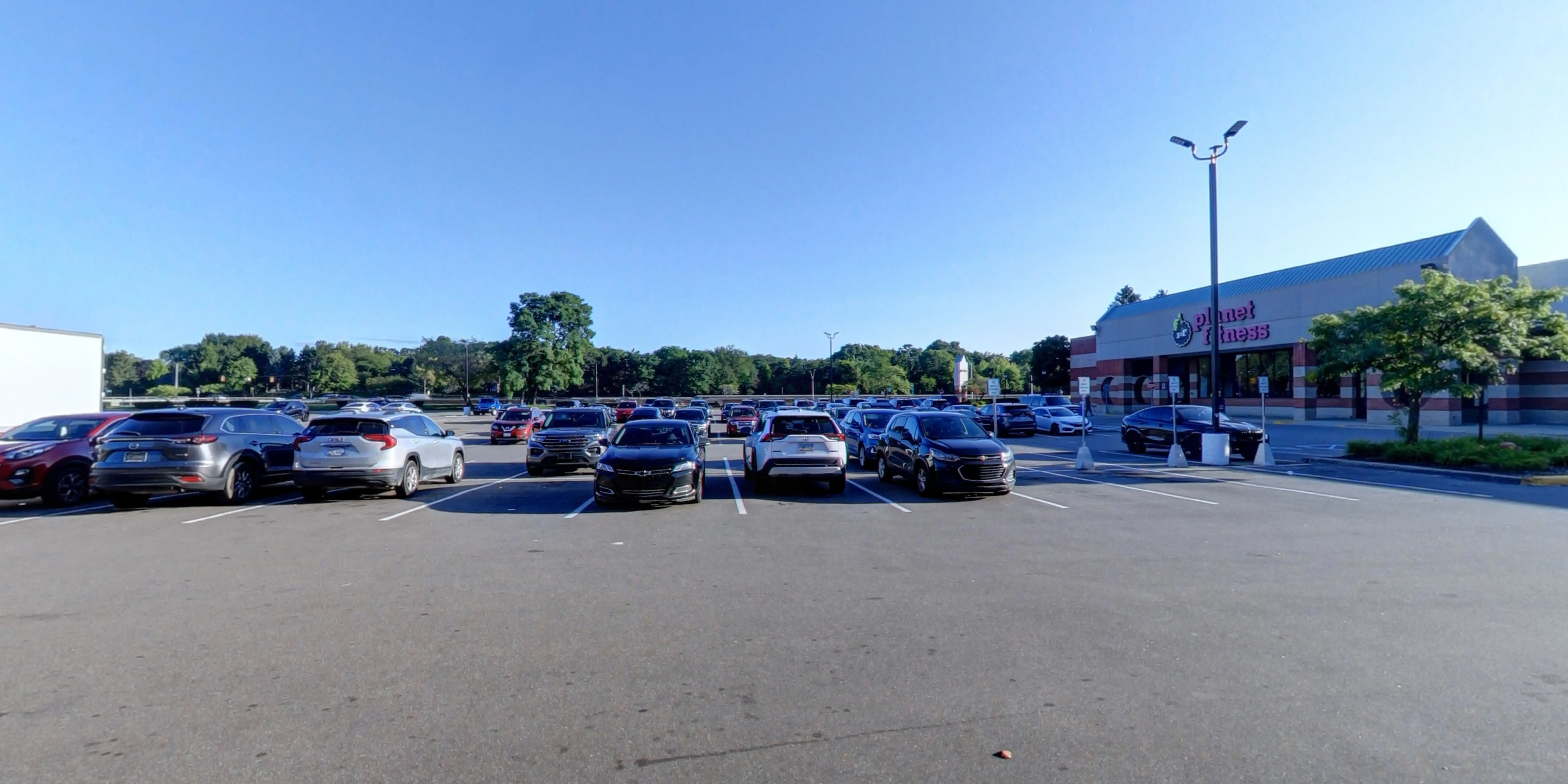 United Laundromat - Image 10