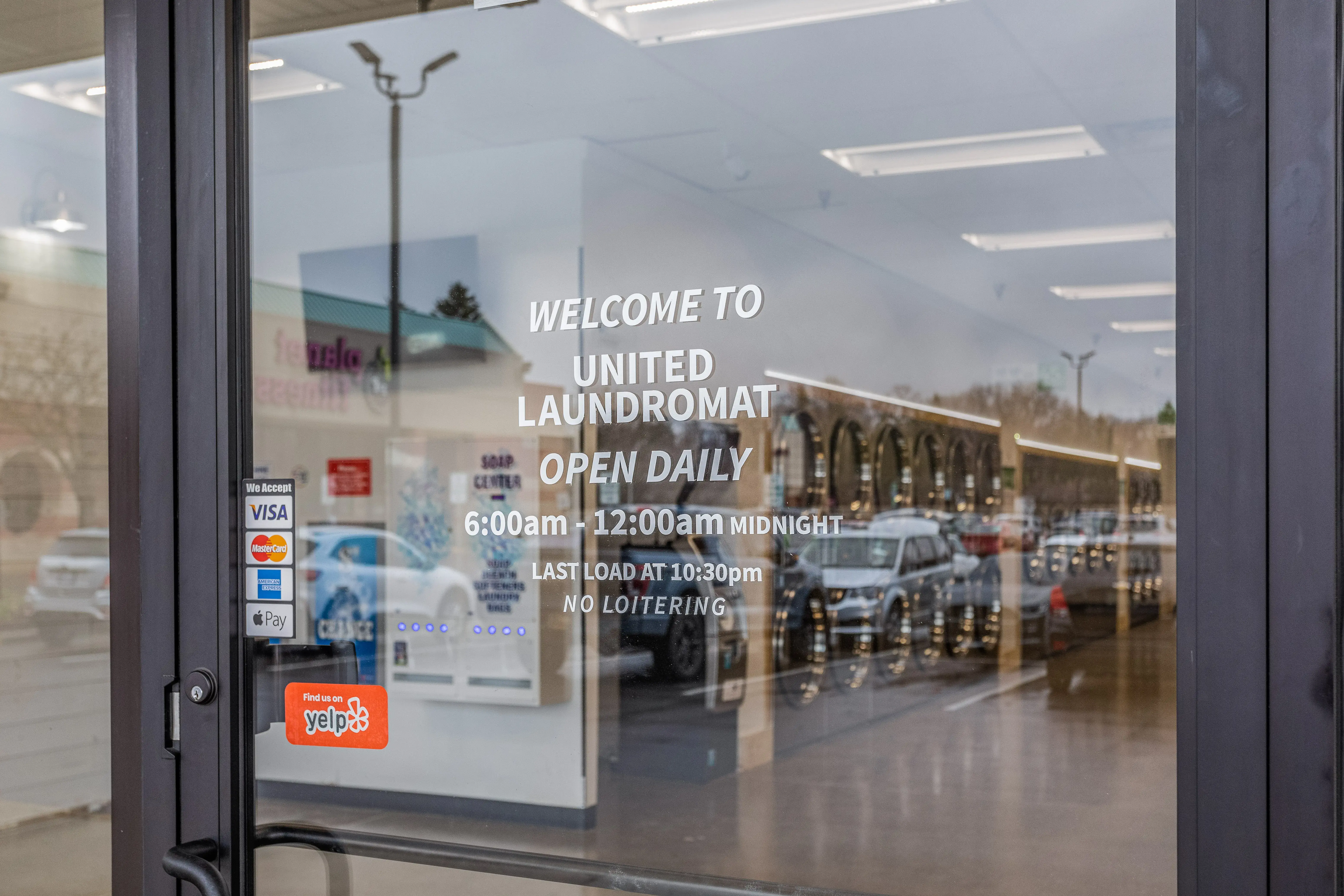 United Laundromat - Image 15