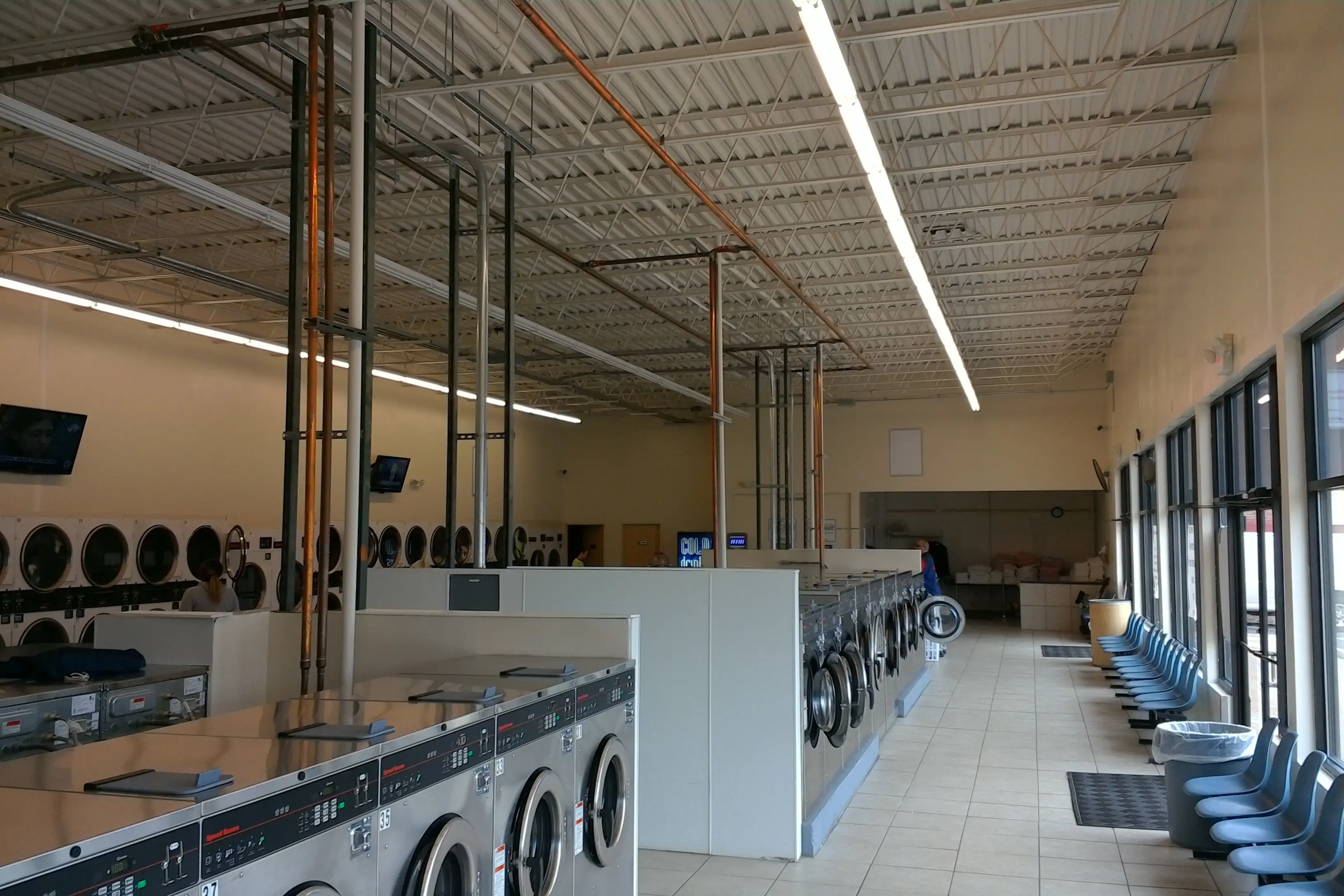 United Laundry thumbnail 10