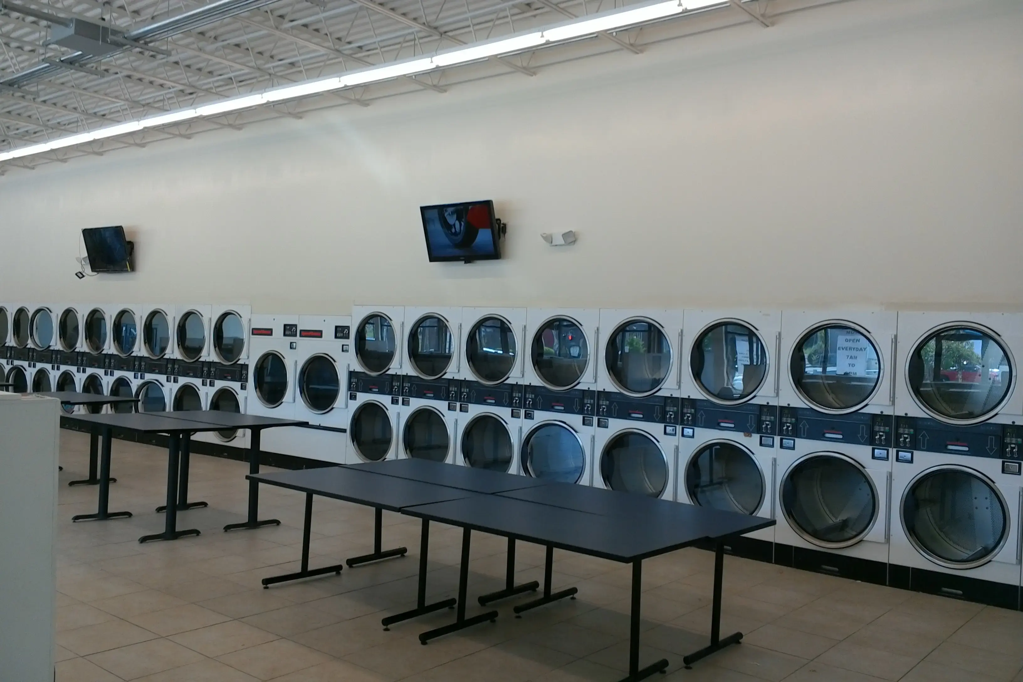 United Laundry - Image 15