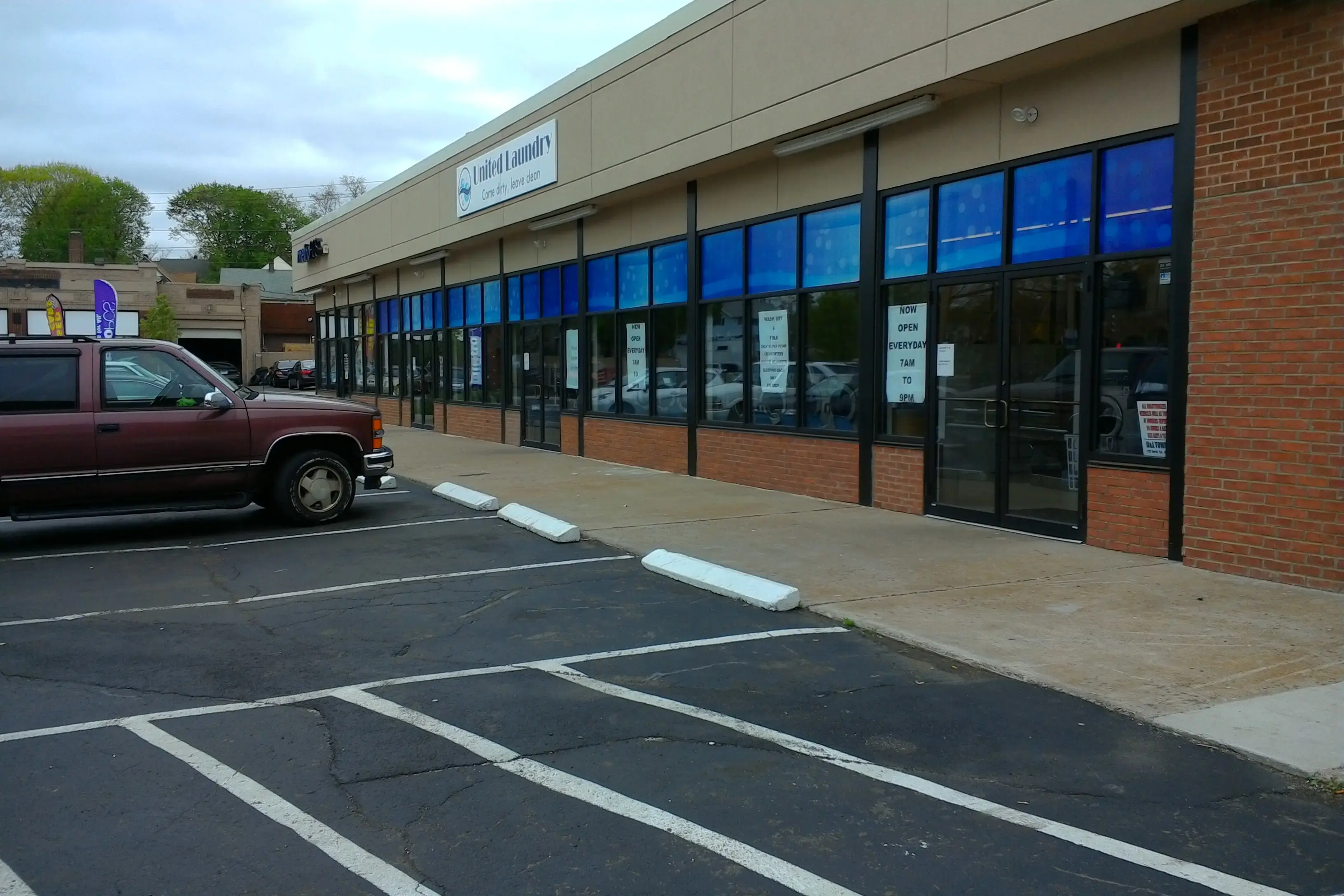 United Laundry - Image 16