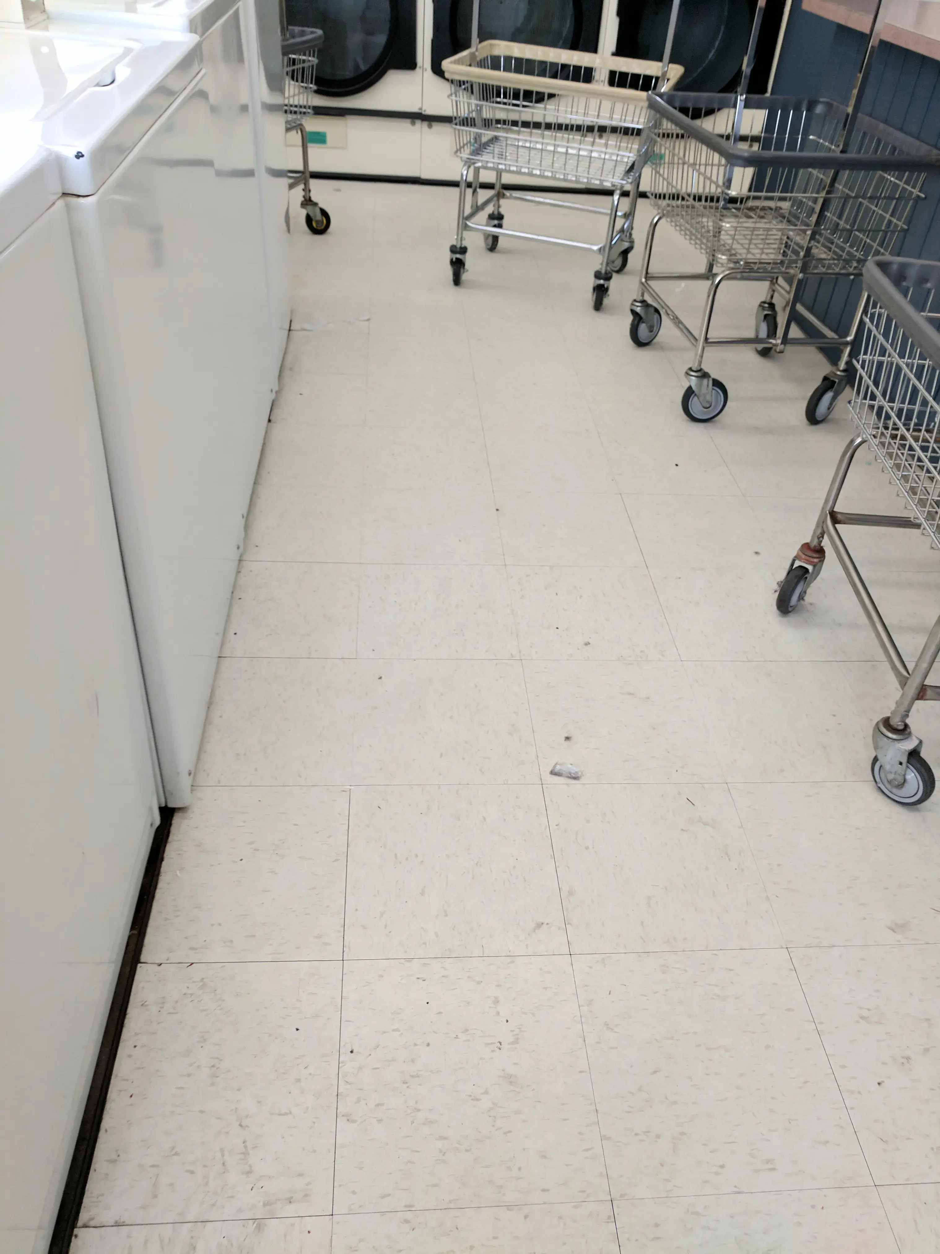Unity Laundromat Canterbury Square thumbnail 6