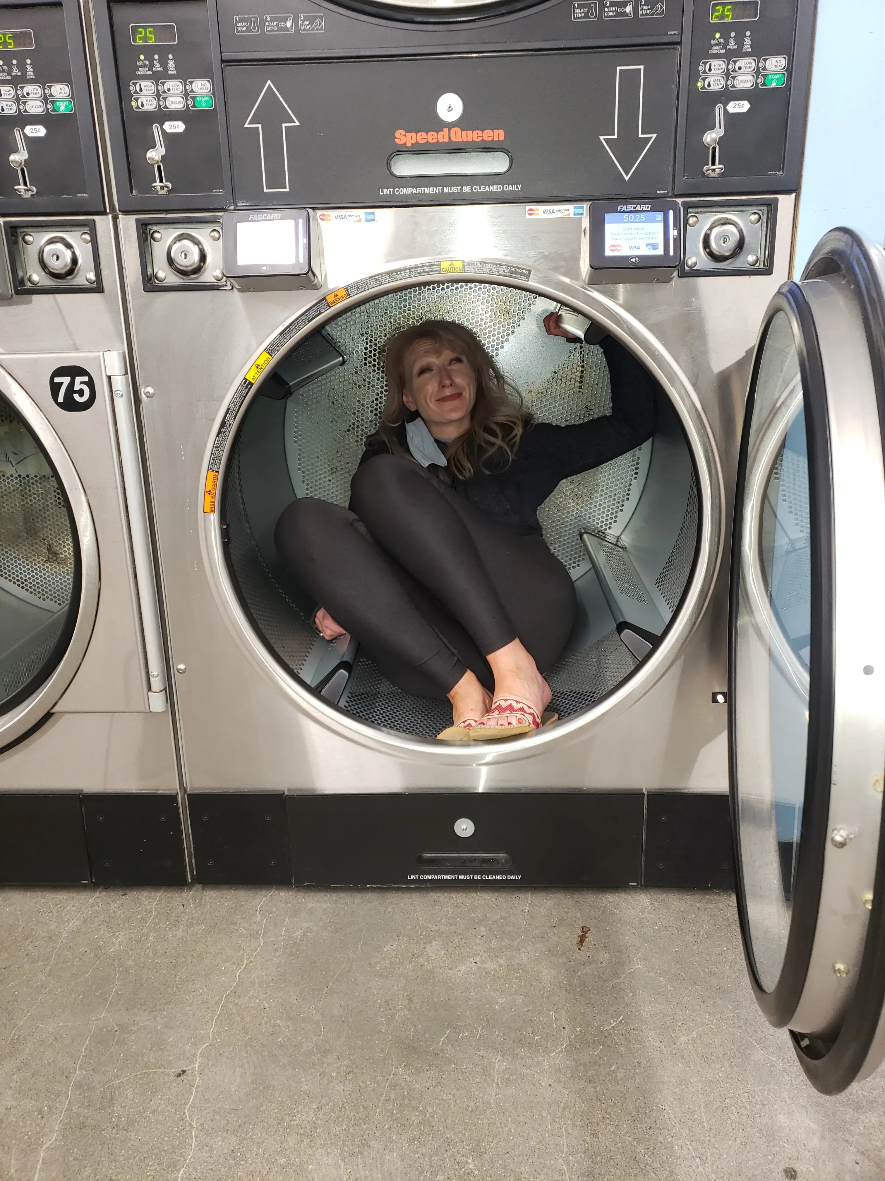 Unity Laundromat - Image 15