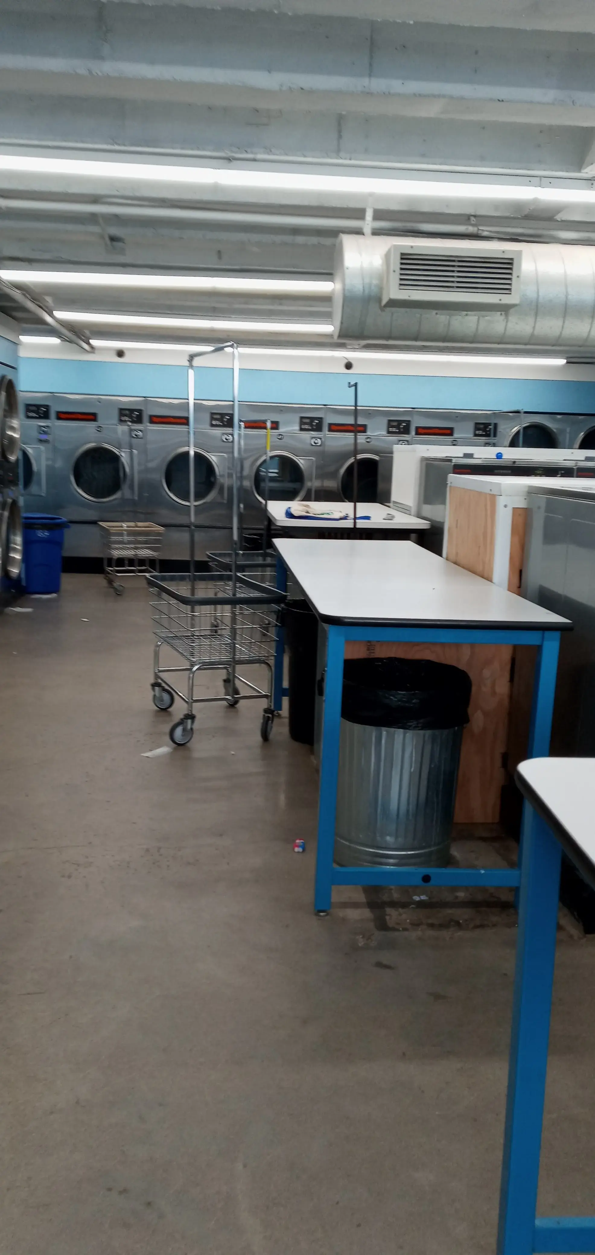 Unity Laundromat thumbnail 18