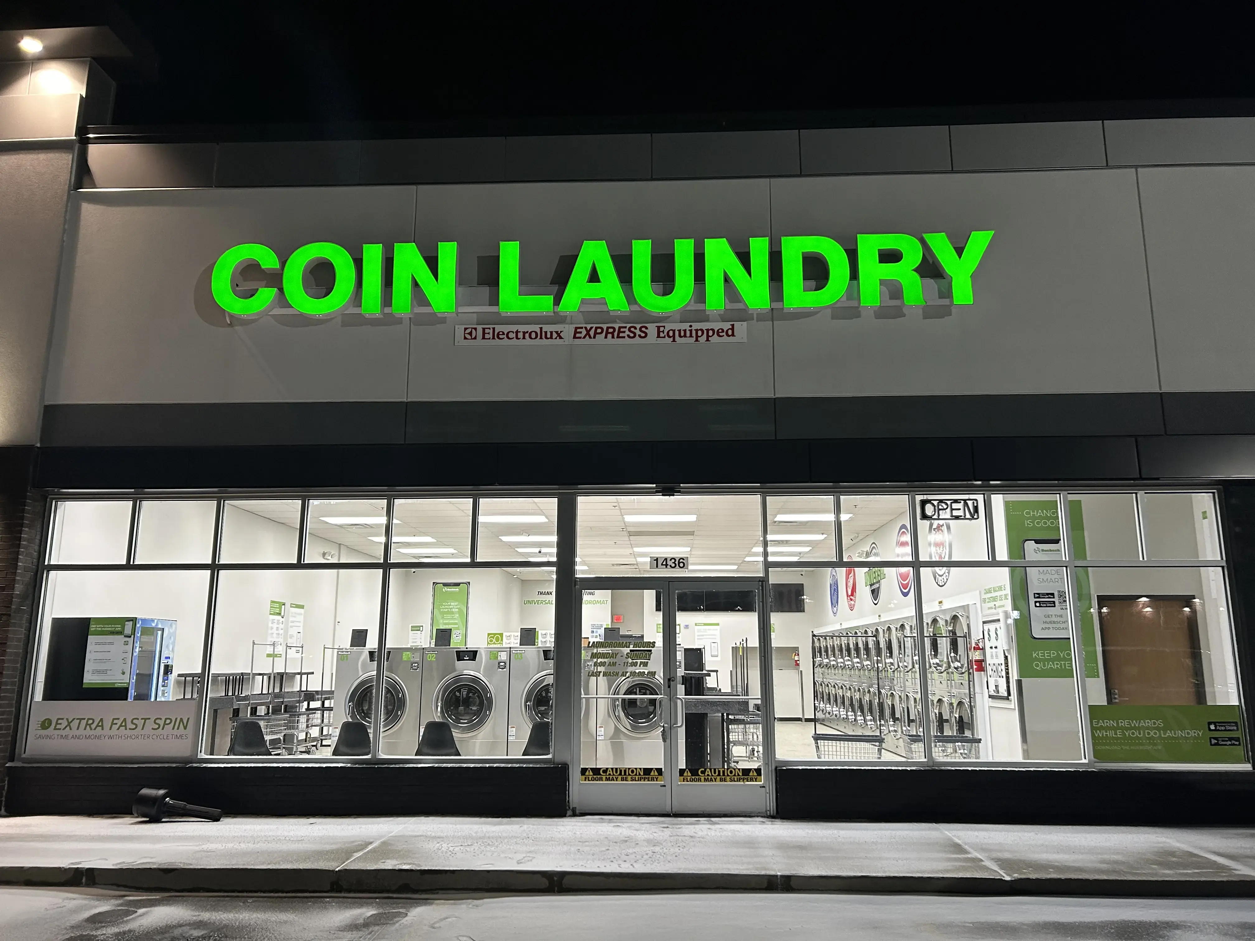 Universal Laundromat of Rochester Hills - Image 18