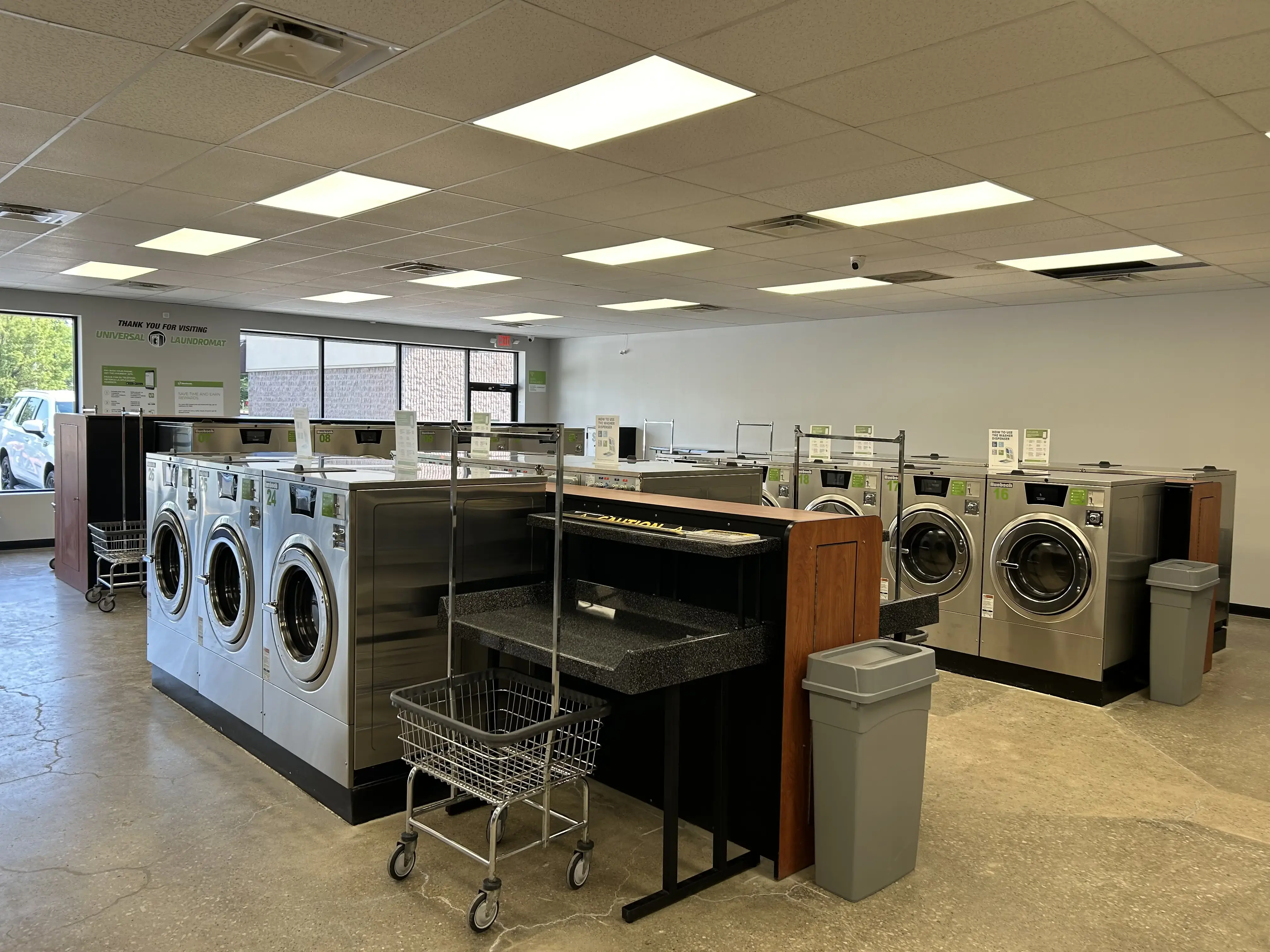 Universal Laundromat of Taylor thumbnail 20
