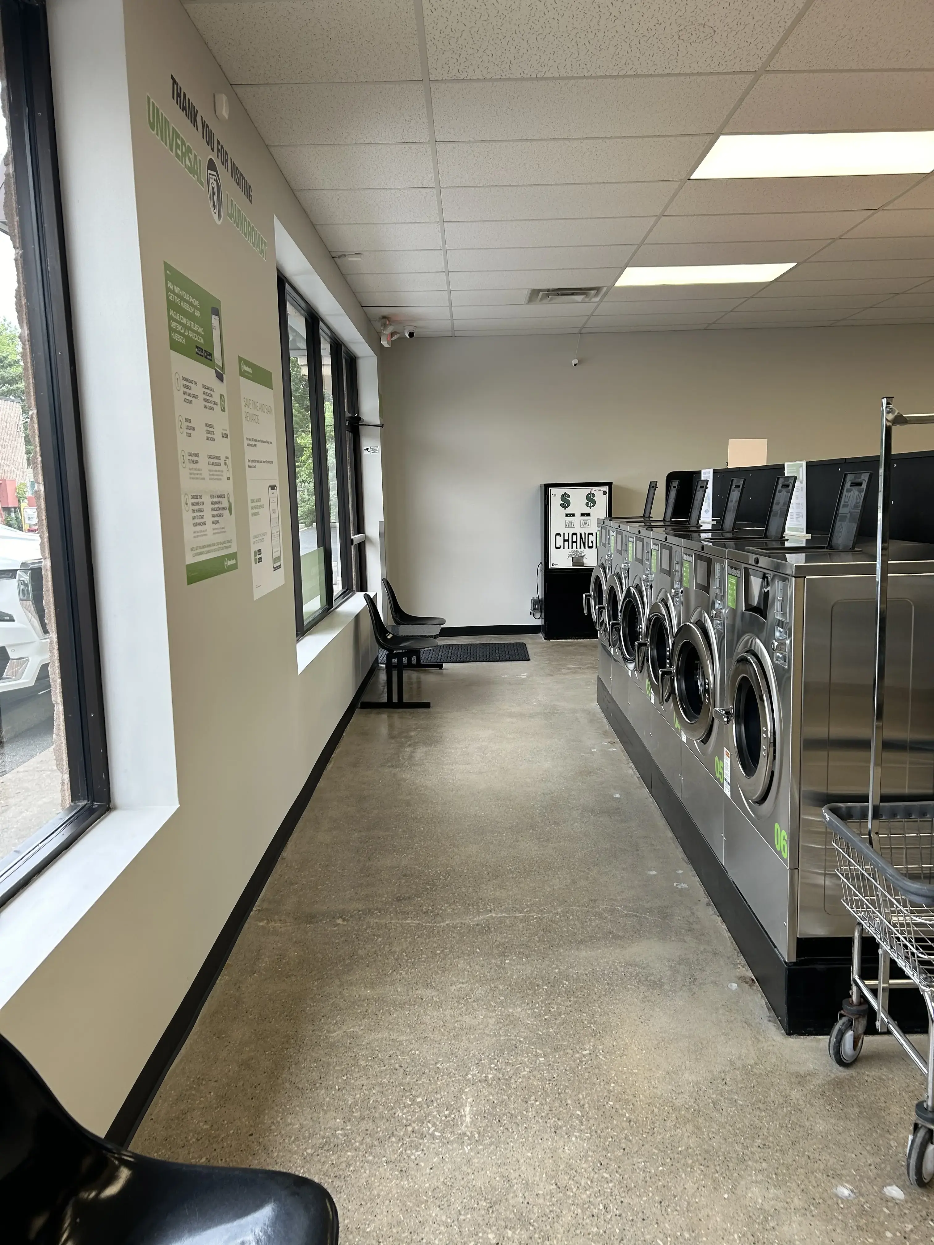 Universal Laundromat of Taylor thumbnail 17