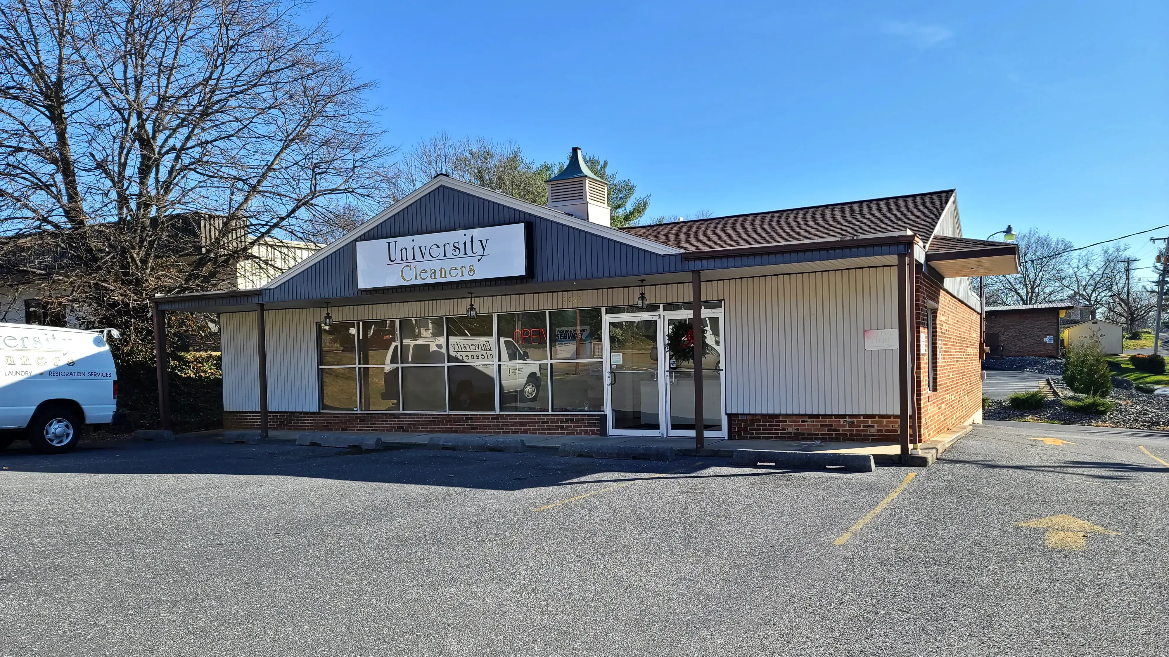 University Cleaners - Augusta St. thumbnail 15