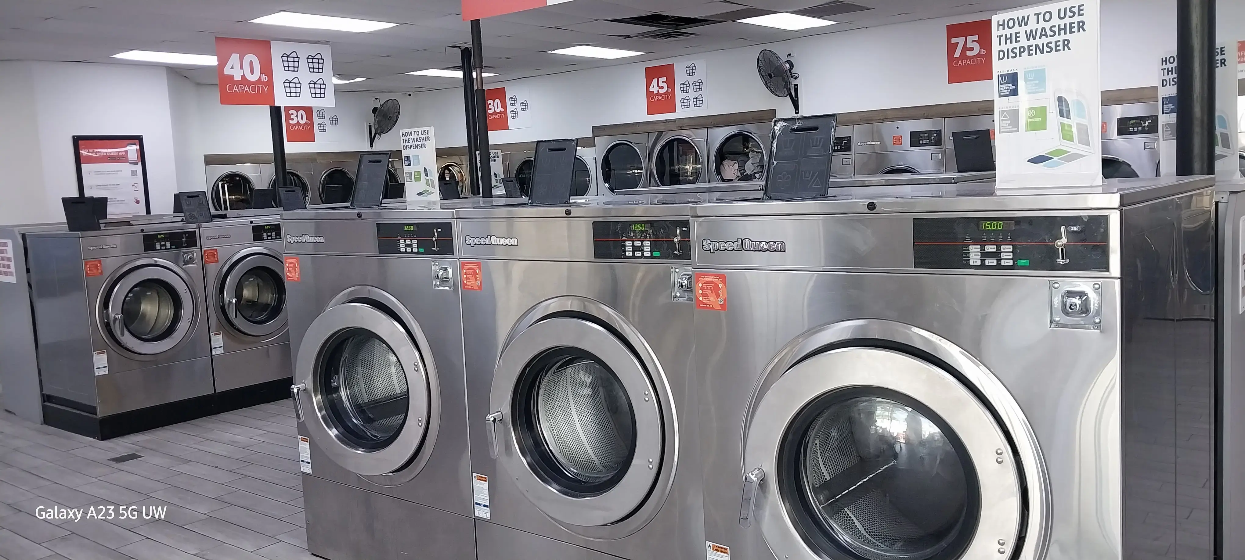 University Coin Laundromat thumbnail 5