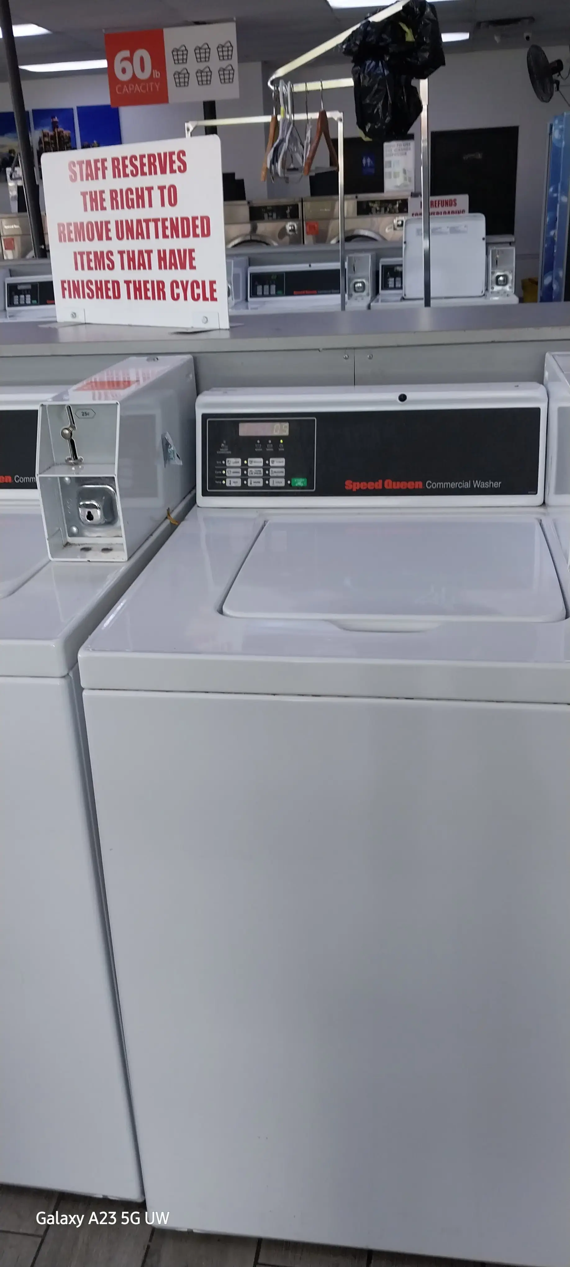 University Coin Laundromat - Image 16