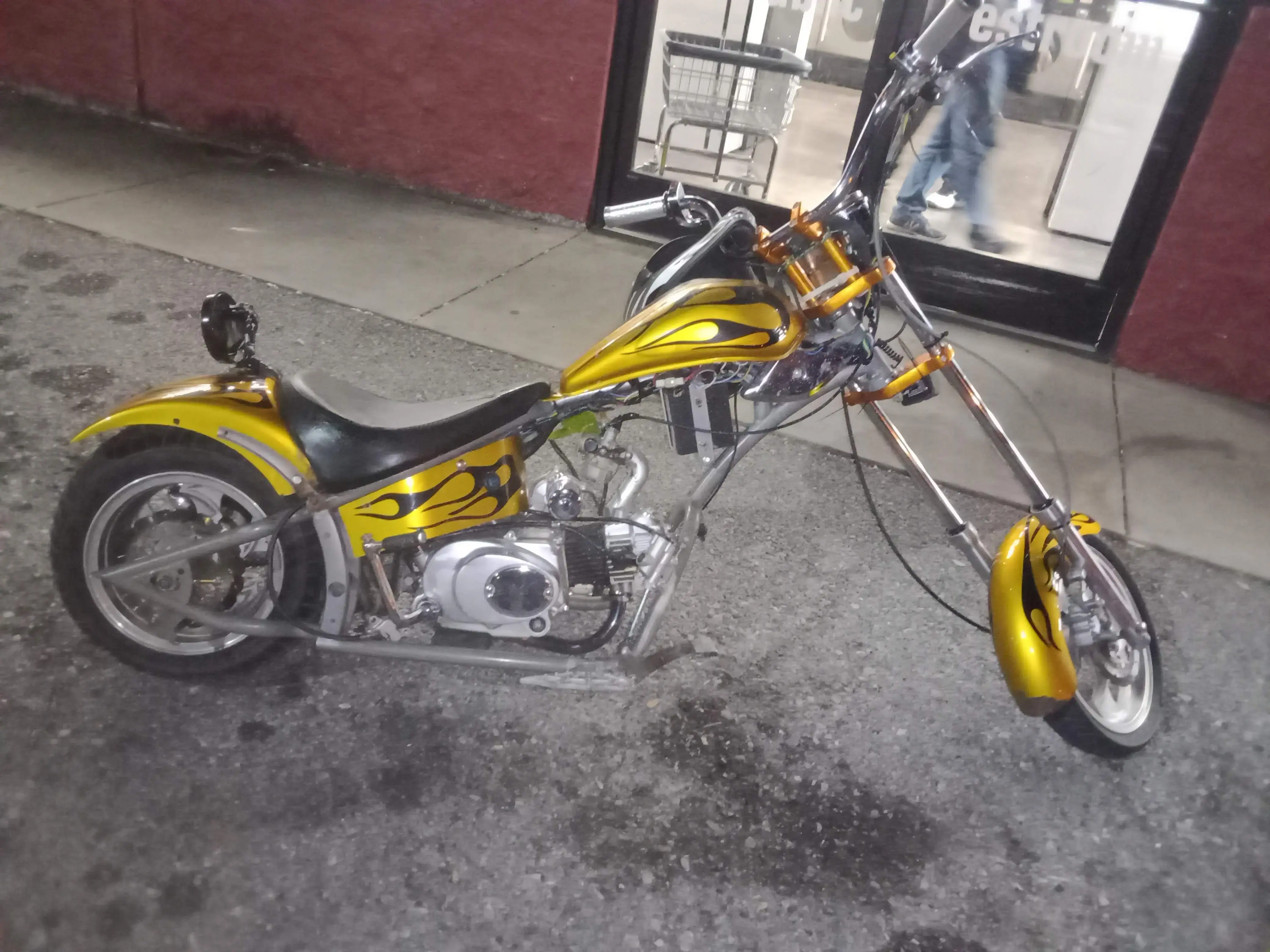 University Laundry - Image 11