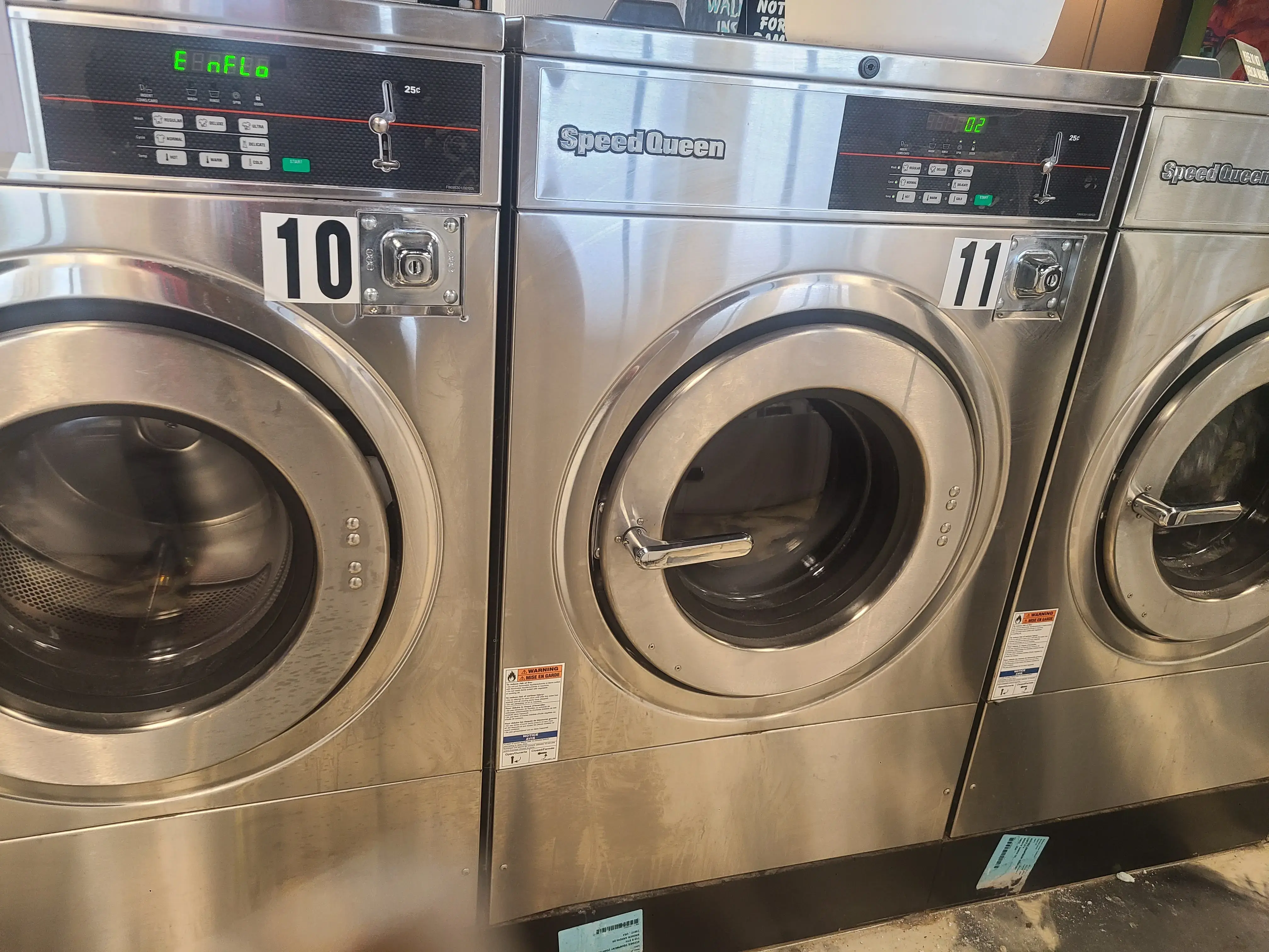 University of Wash Laundromat Arcade Bar thumbnail 5