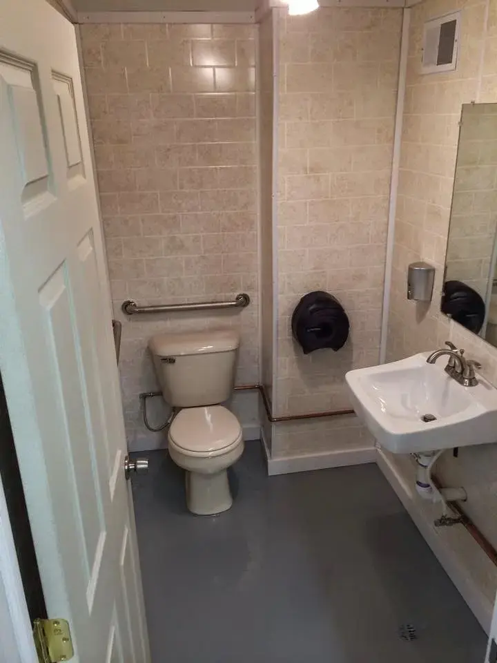 Up North Laundry - Image 16