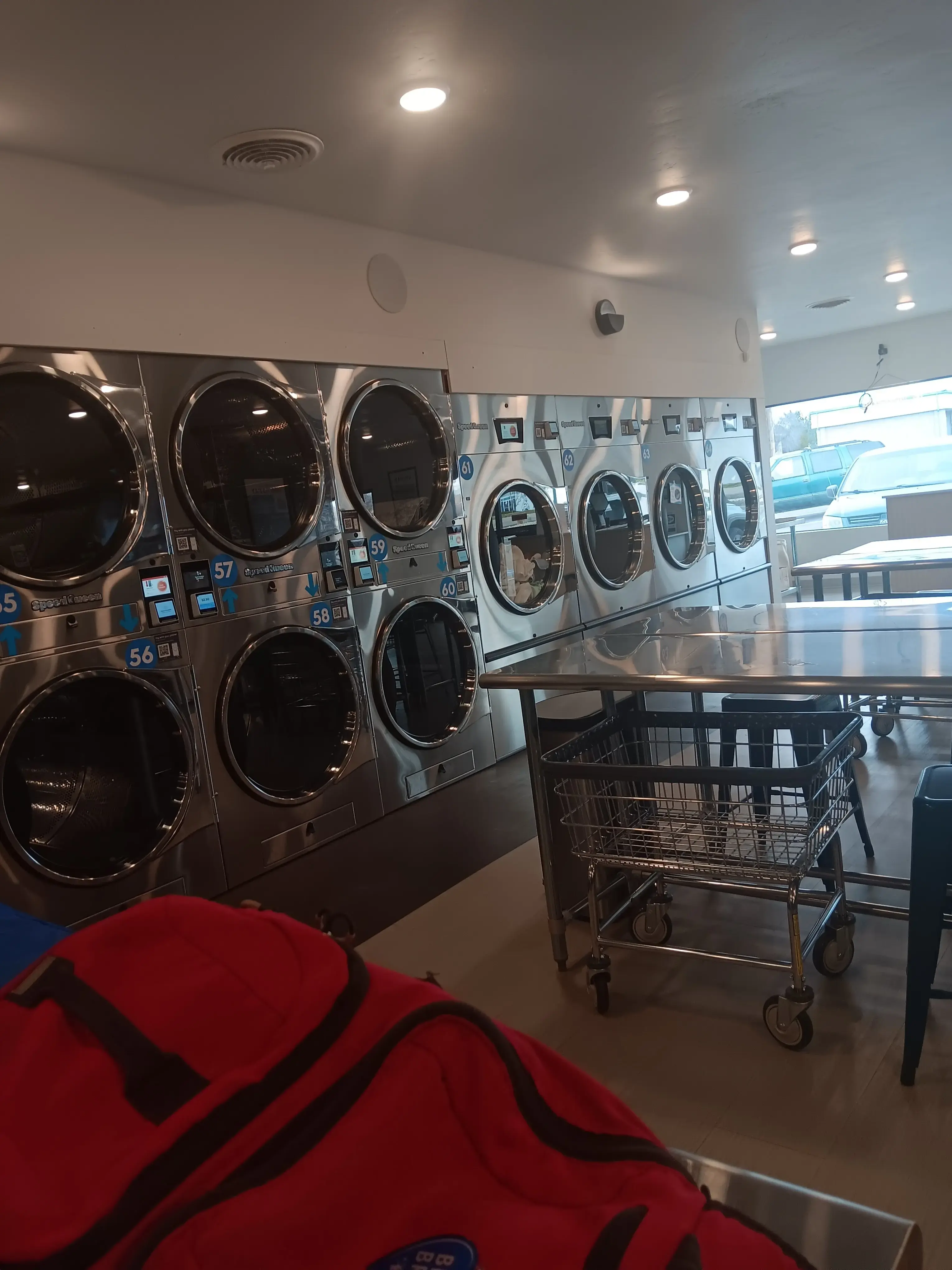Upload Laundry thumbnail 6