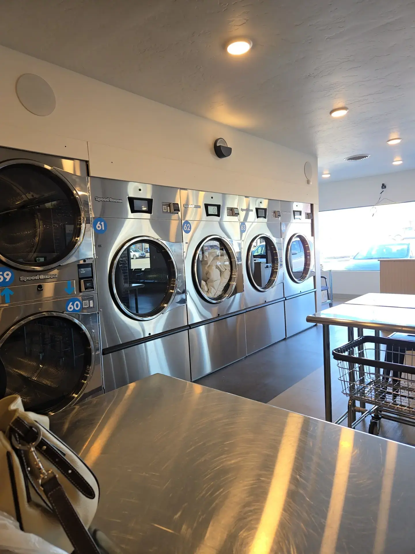Upload Laundry - Image 13