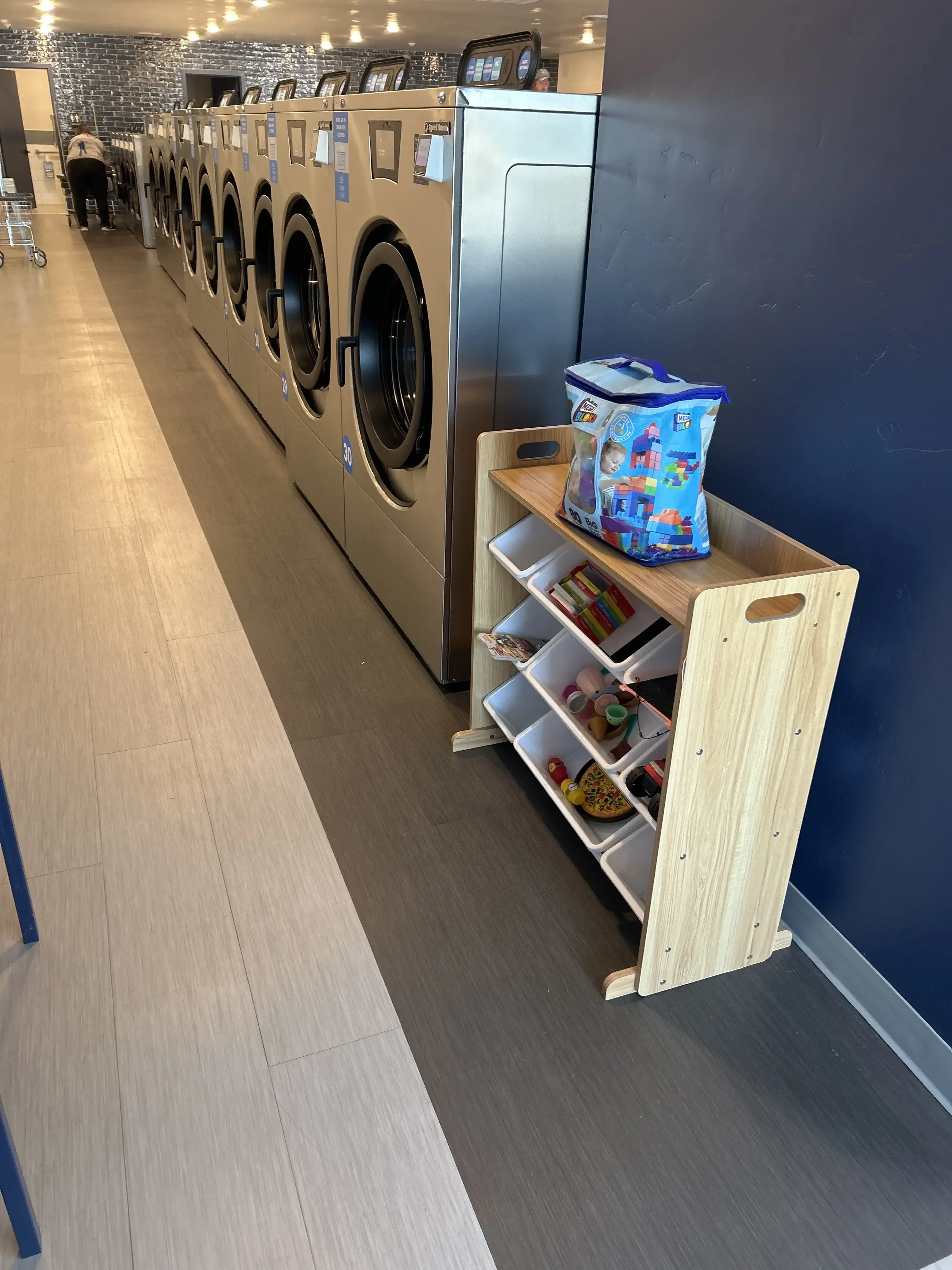 Upload Laundry thumbnail 18
