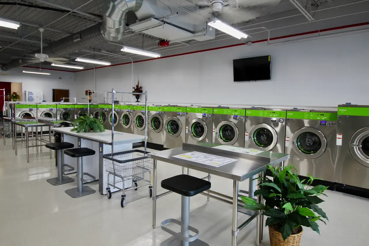 Upstate Laundromat - Image 15