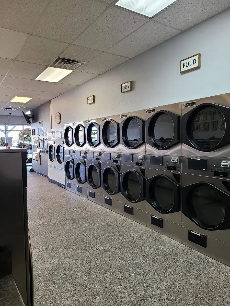 Uptown Laundry Service - Image 15