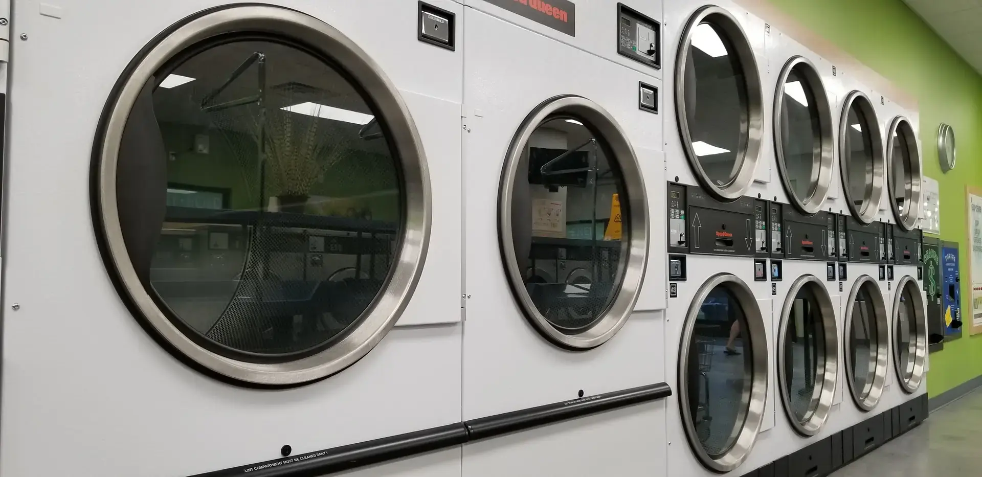 Uptown Laundry thumbnail 10