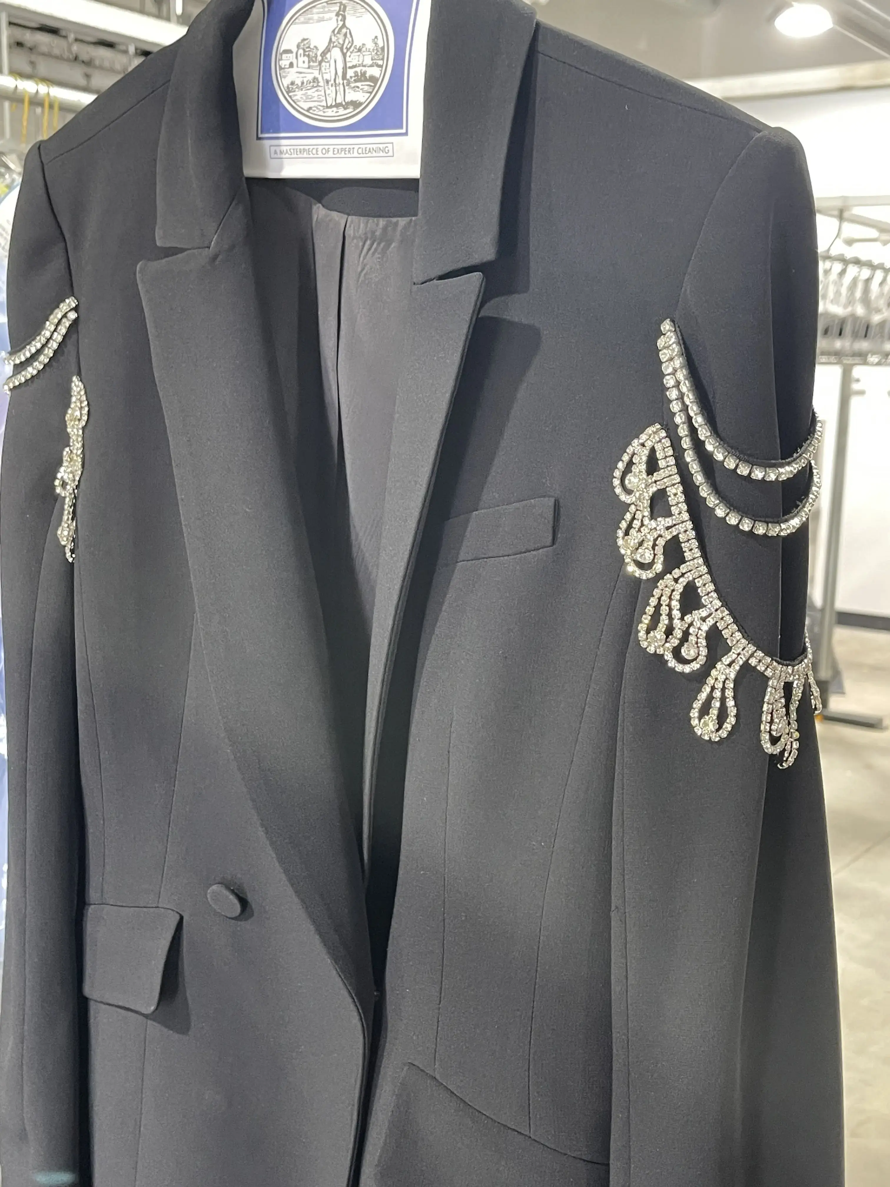 Urban Dry Cleaners - Image 11