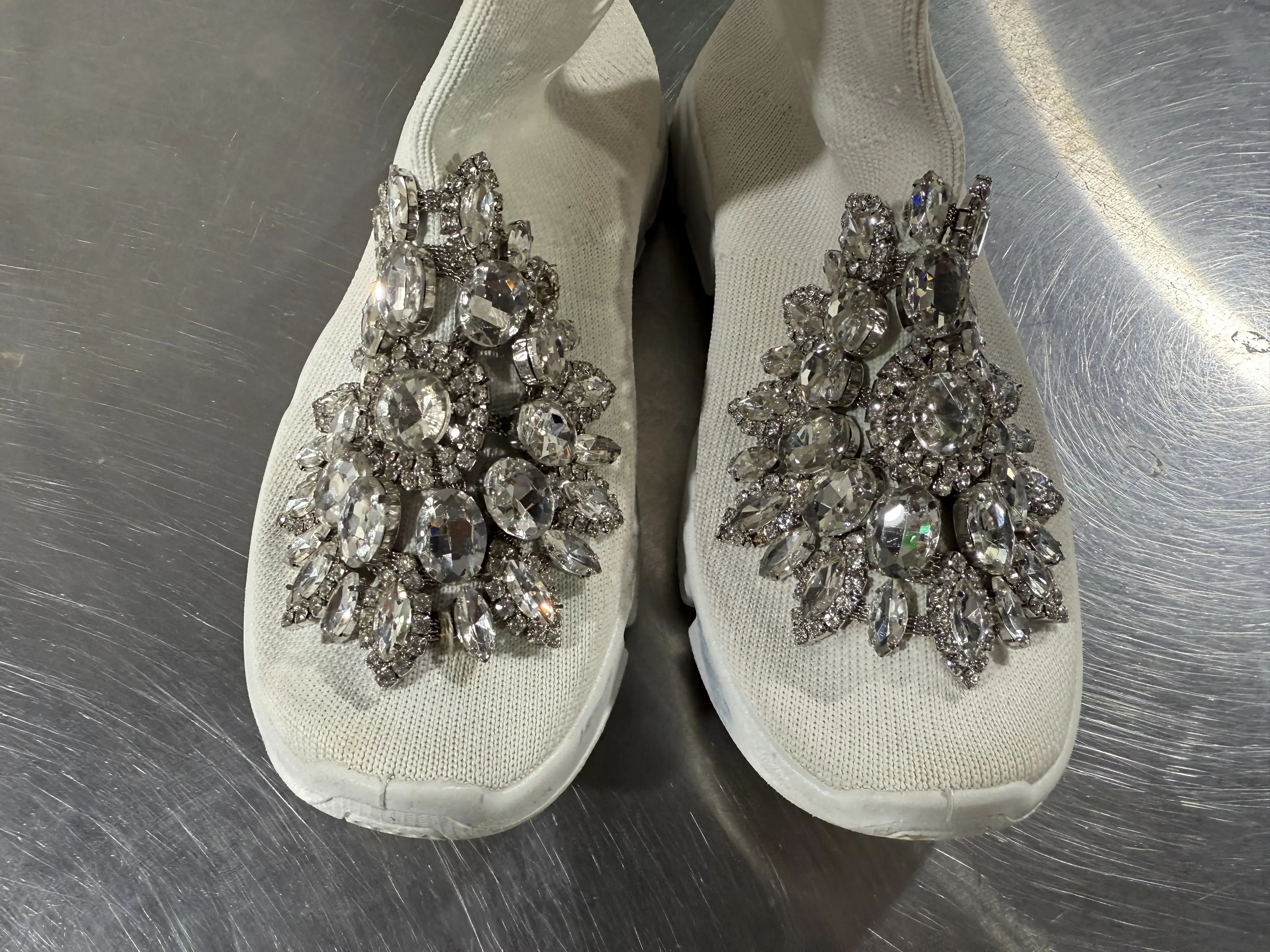 Urban Dry Cleaners - Image 18