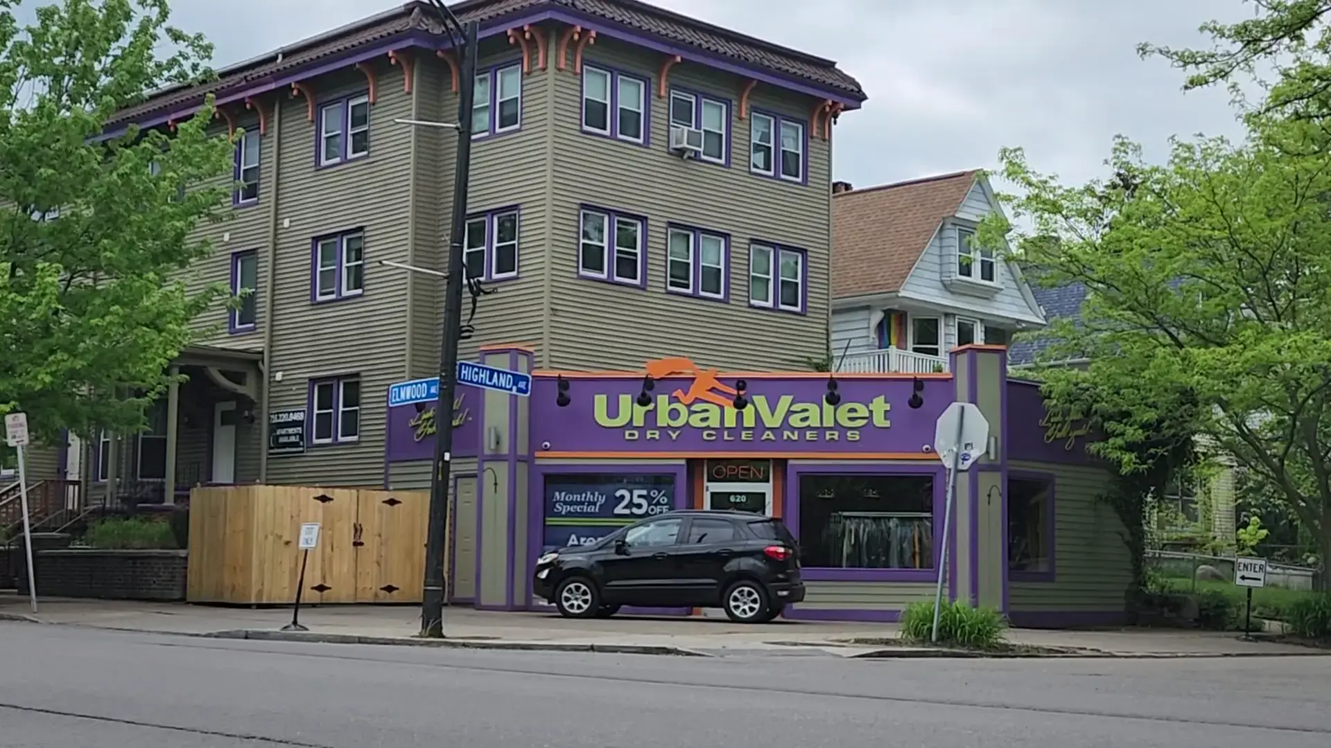 Urban Valet Dry Cleaners thumbnail 2