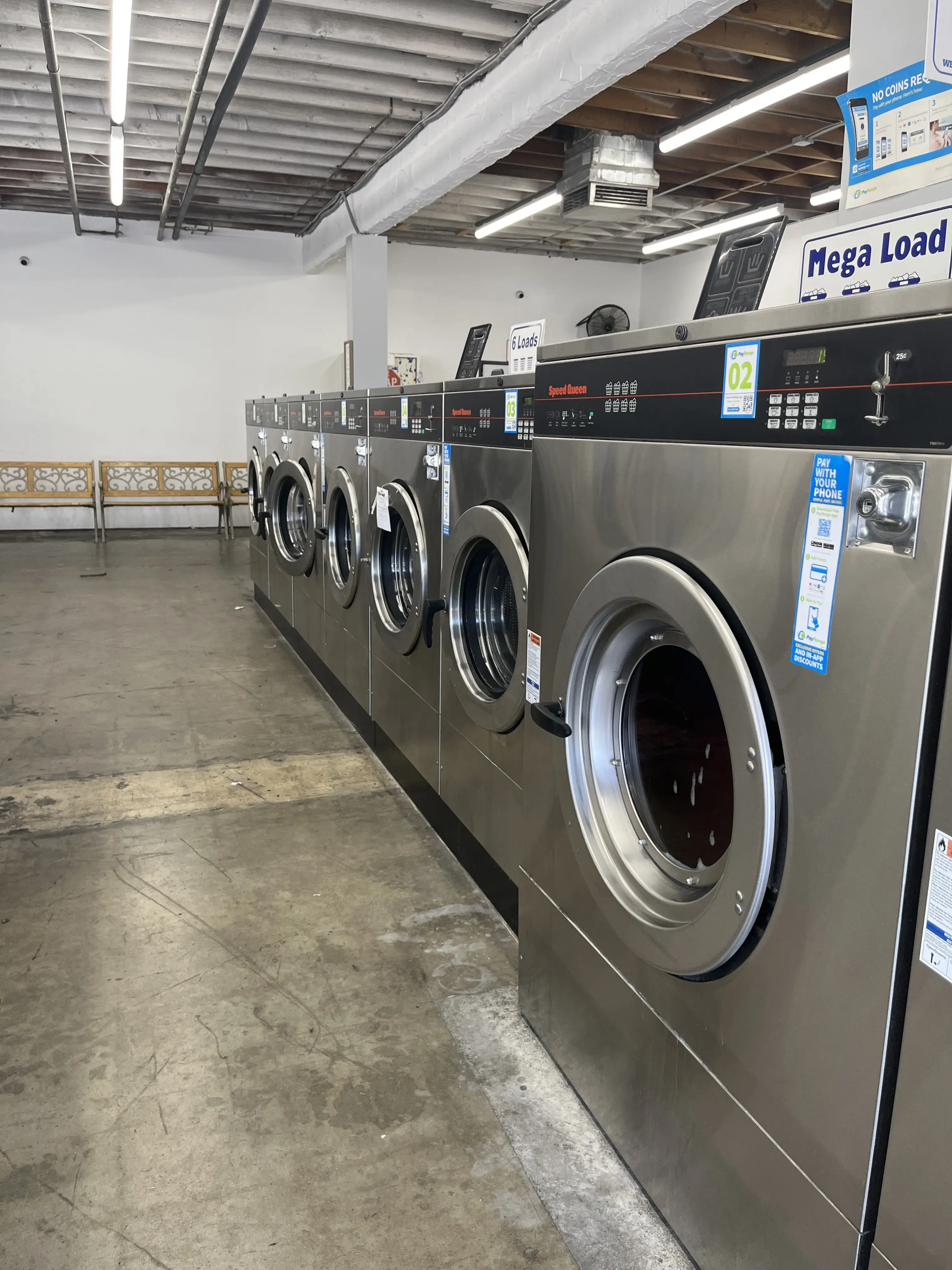 Urban Wash 24 Hour Coin Laundry thumbnail 1