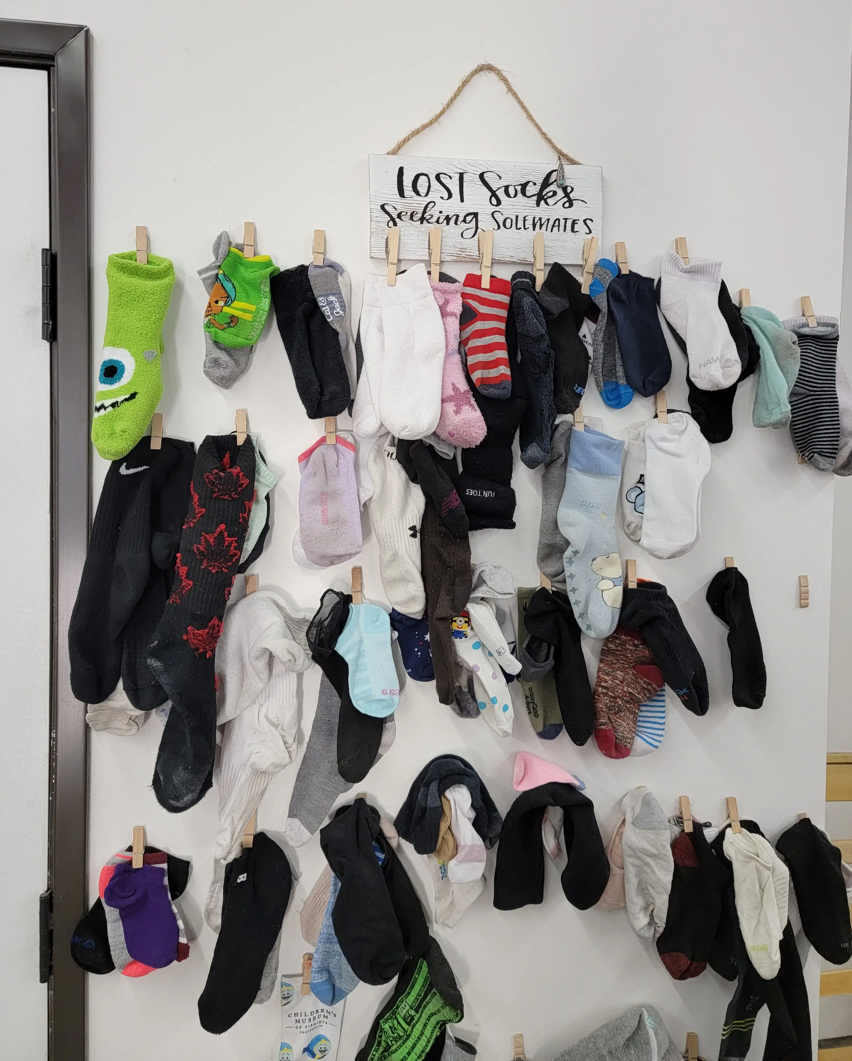 Urban Wash 24 Hour Coin Laundry - Image 16