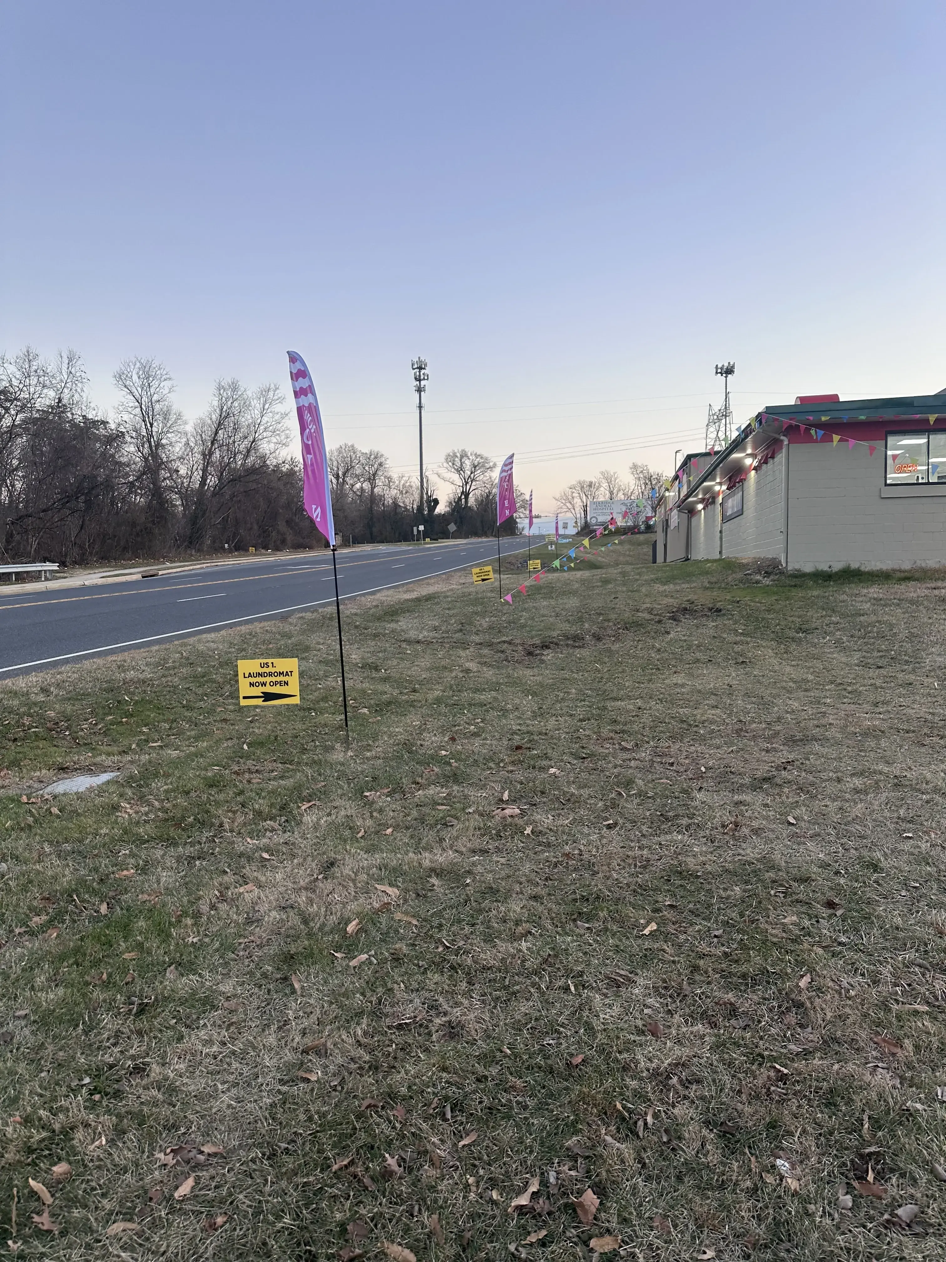 Us 1 Laundromat thumbnail 16