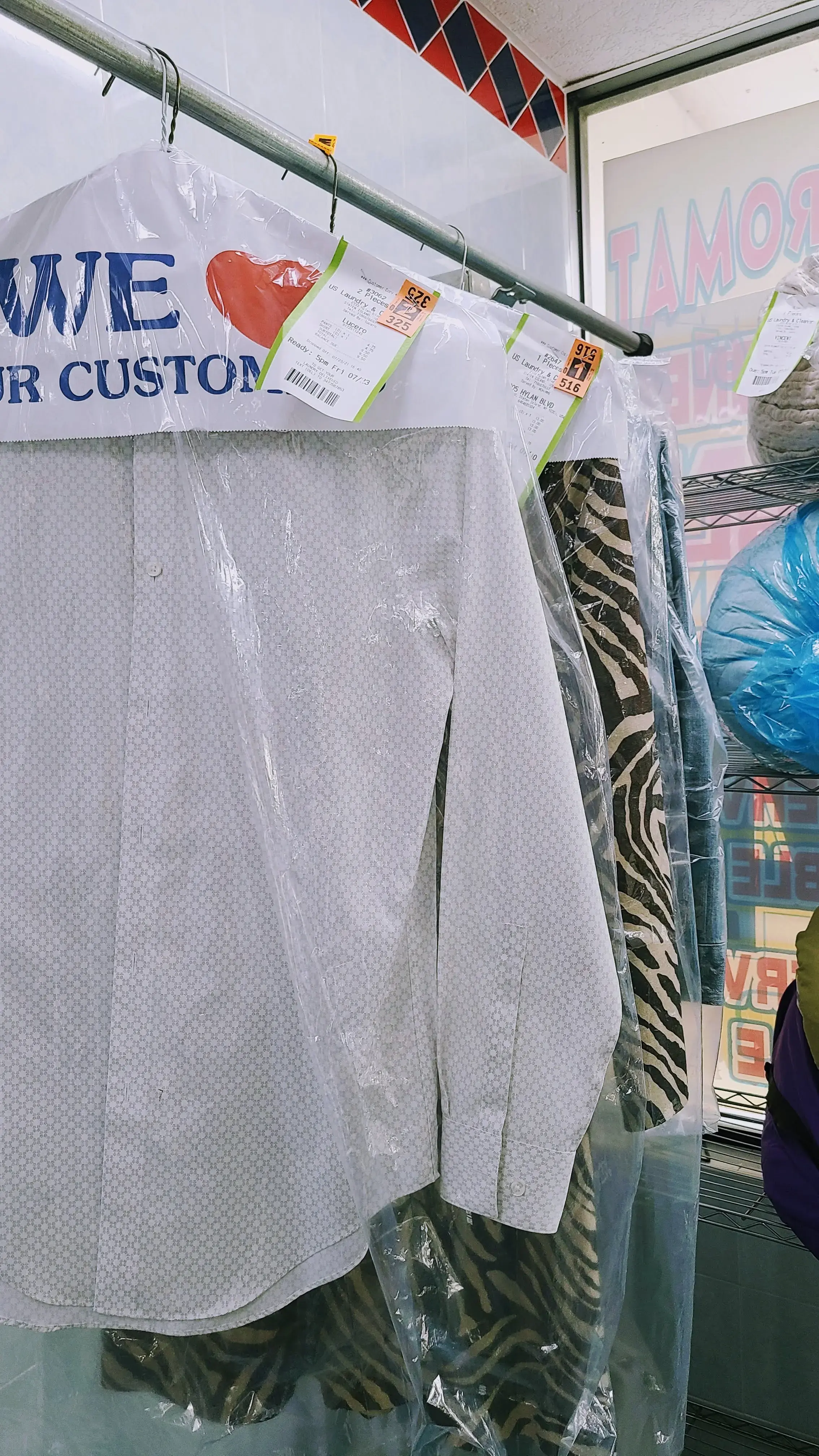 US Laundromat and Dry Cleaner - Image 16