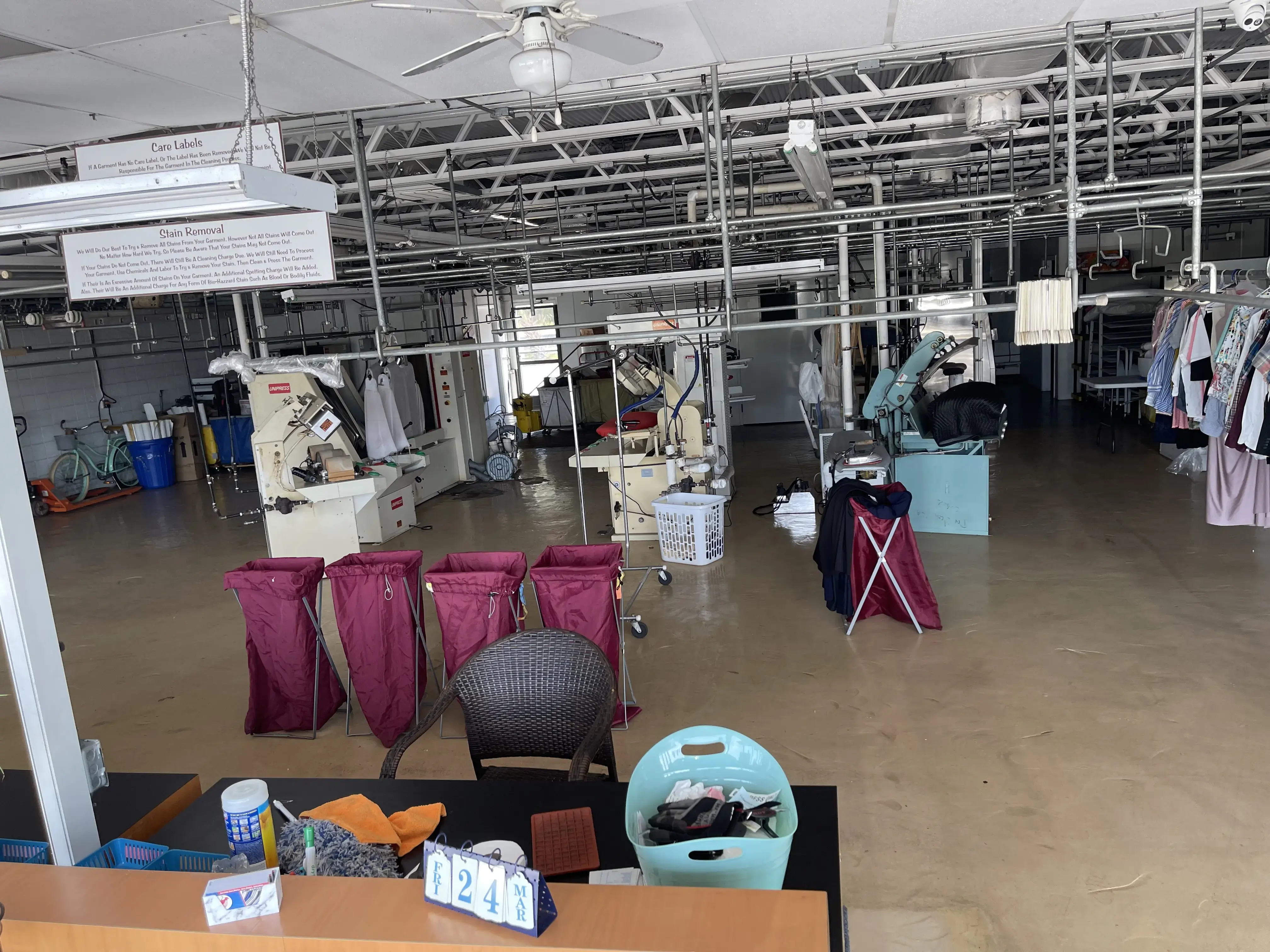 U.S One Price Dry Cleaners of vero beach thumbnail 2