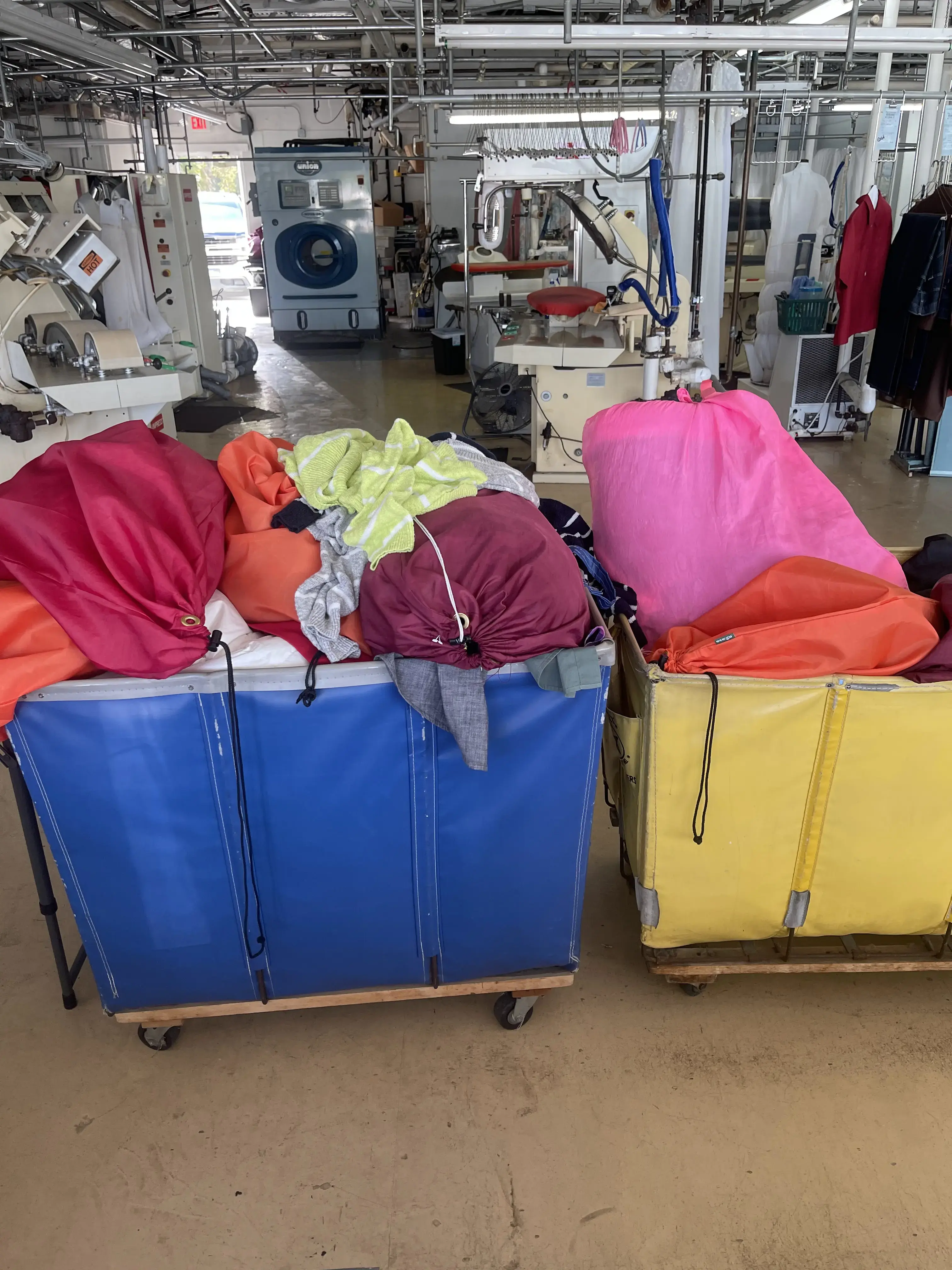 U.S One Price Dry Cleaners of vero beach thumbnail 5