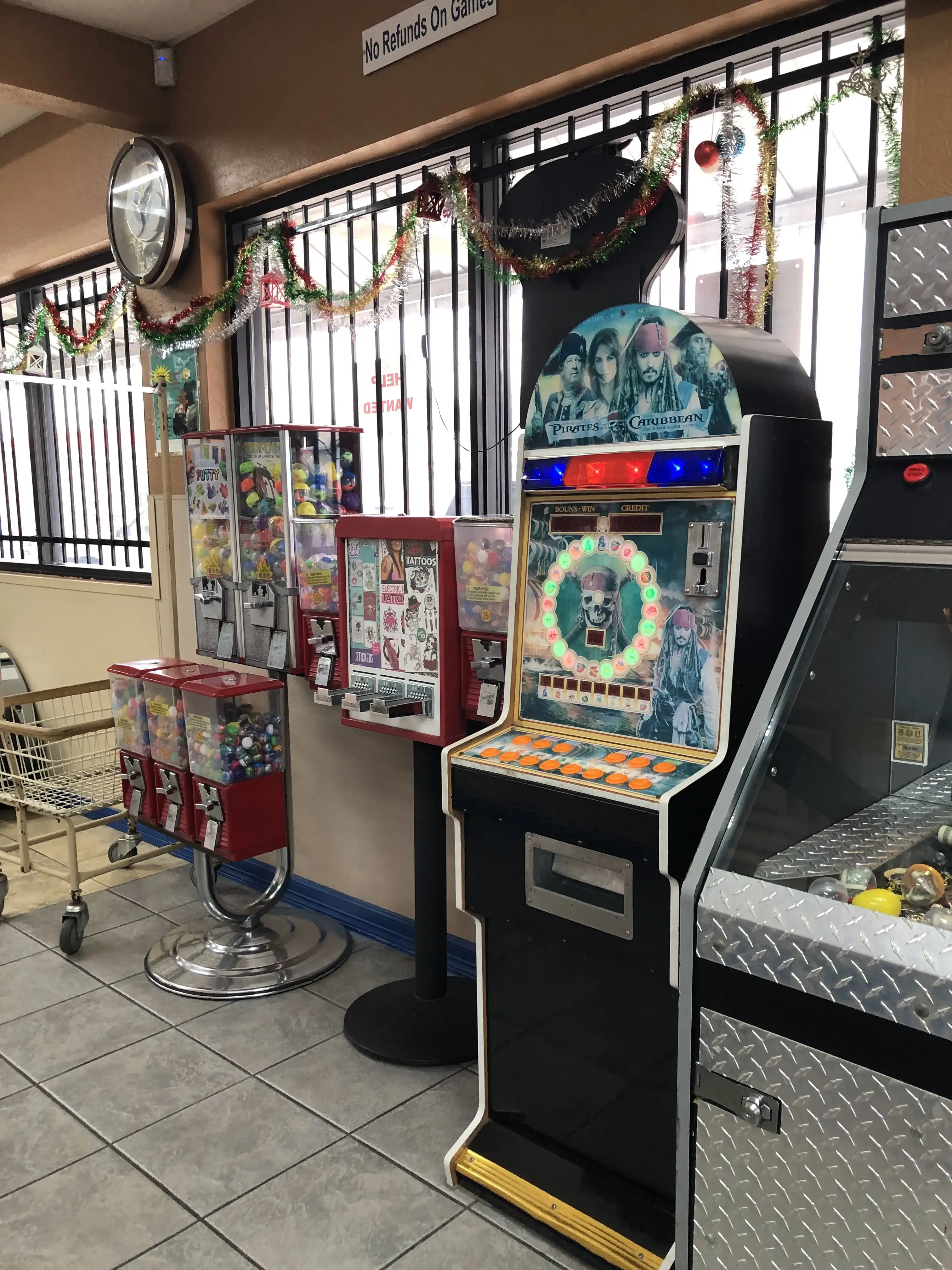 US Washateria - Image 11