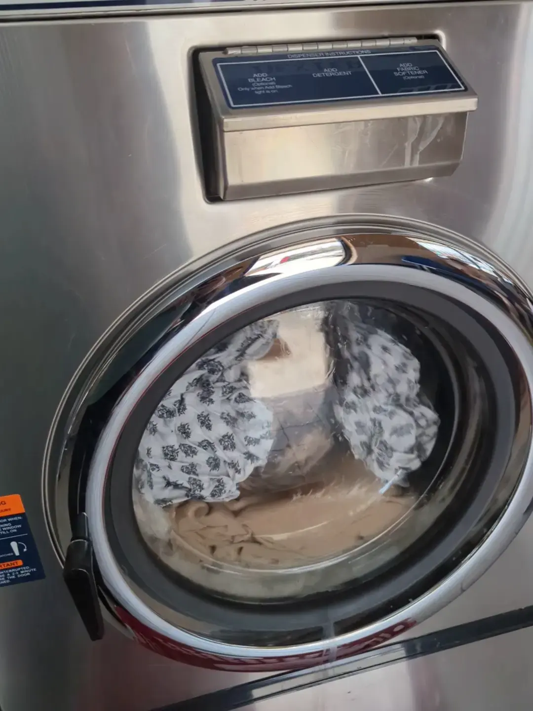 US Washateria thumbnail 6