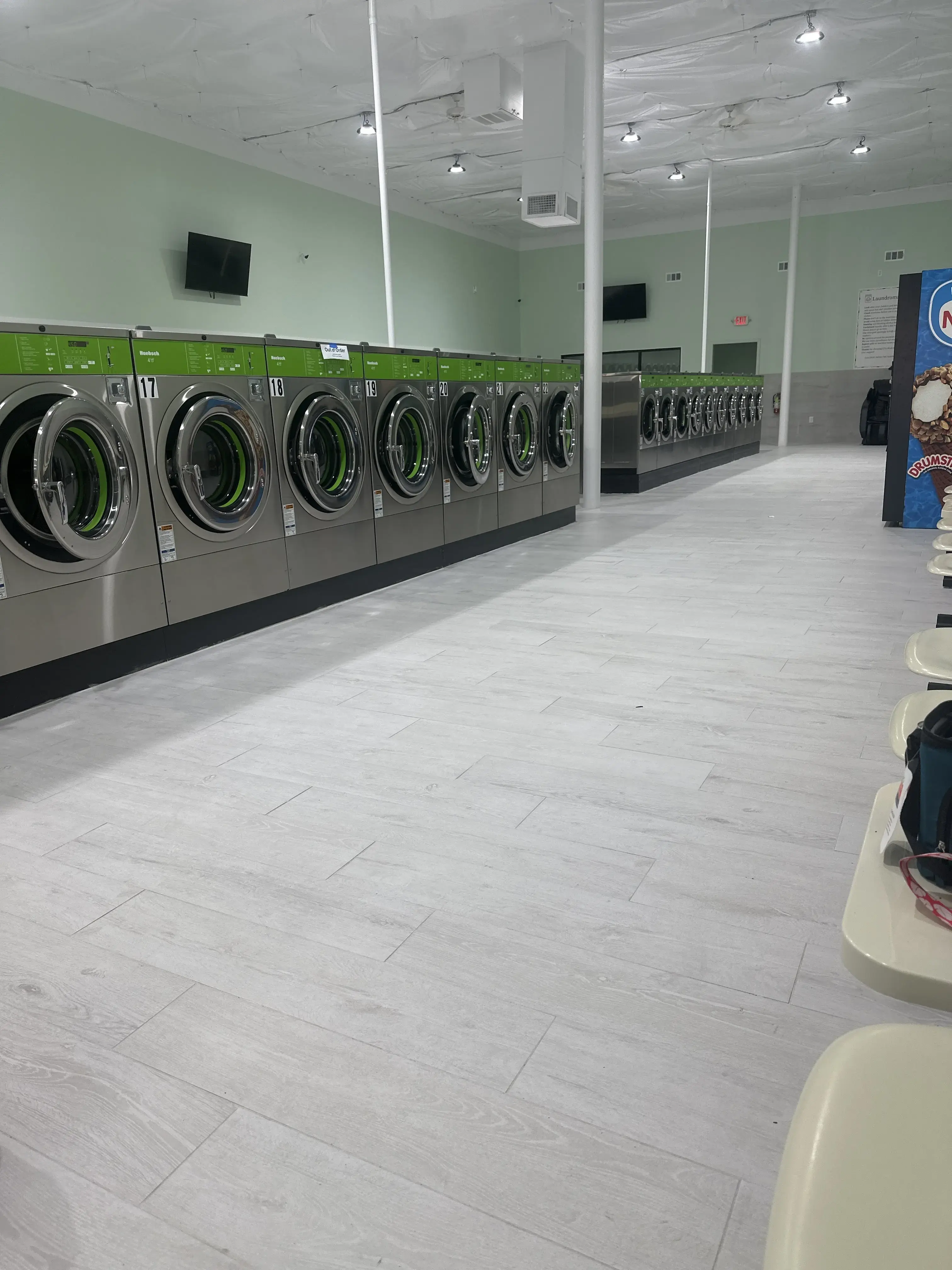 UTA Wash And Dry - Image 17