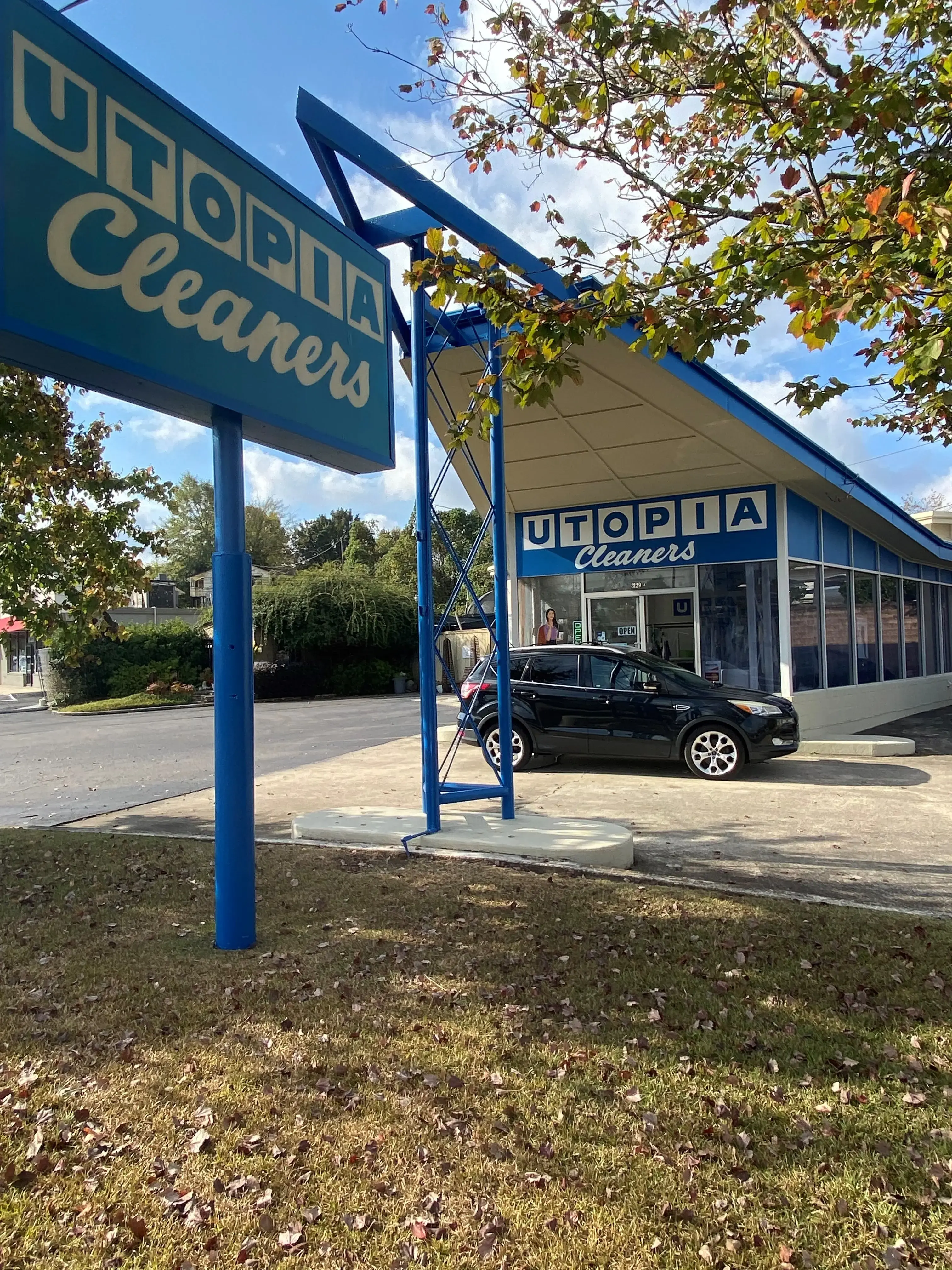 Utopia Cleaners & Laundry thumbnail 2