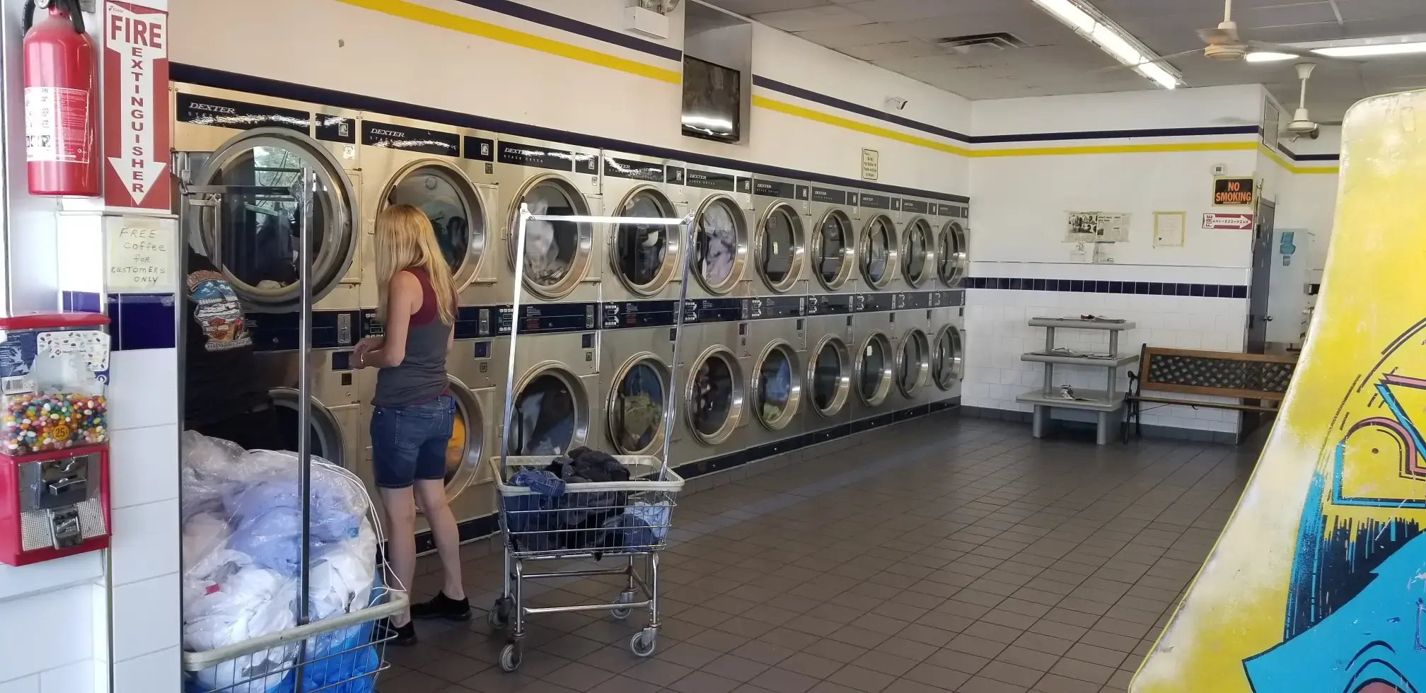 V & G Laundry thumbnail 2