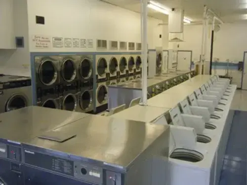 Vacaville Wash & Dry - Merchant - Image 3