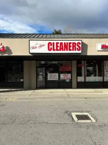 Vails Gate Cleaners location