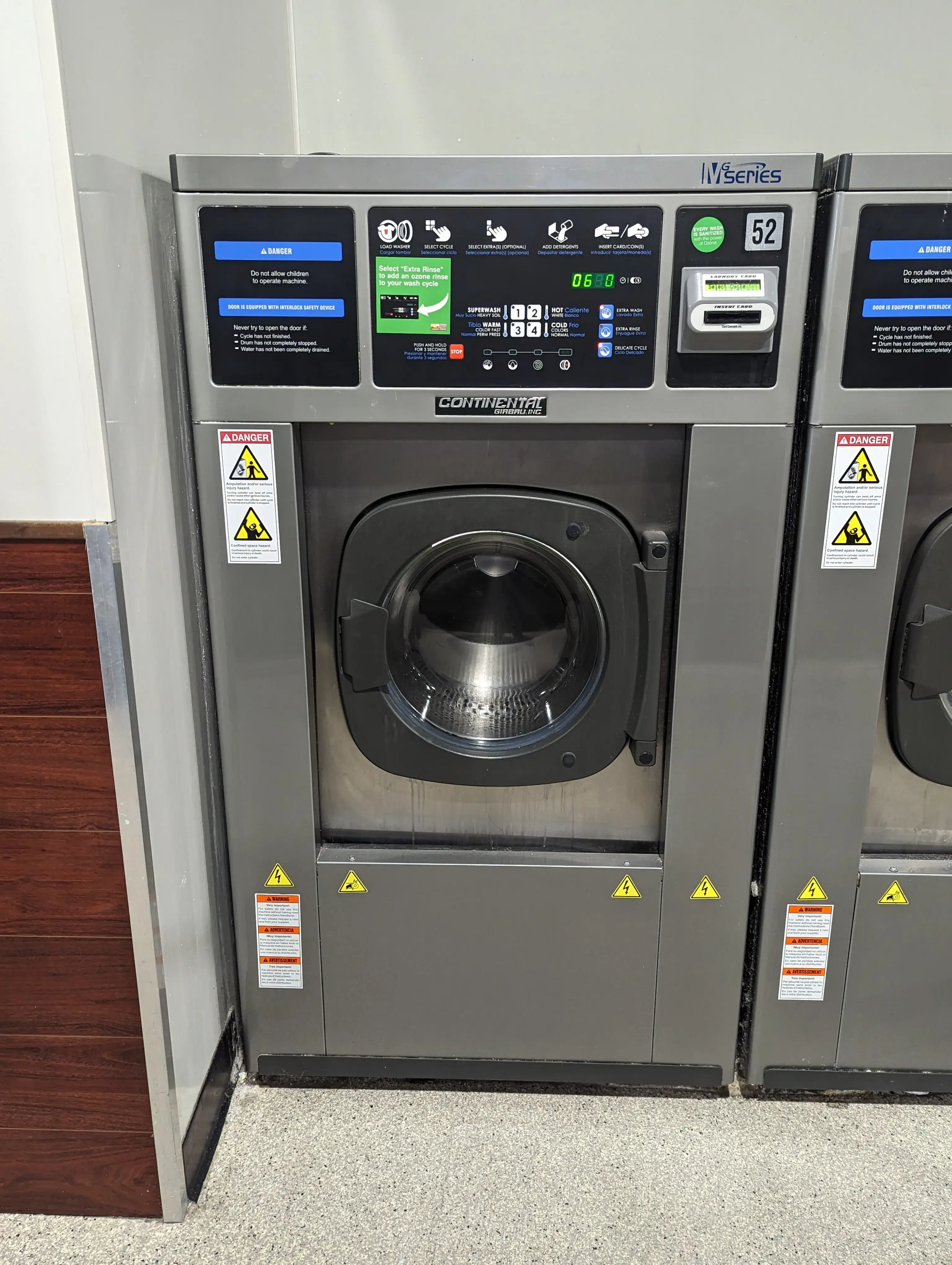 Valencia Express Laundry Center location