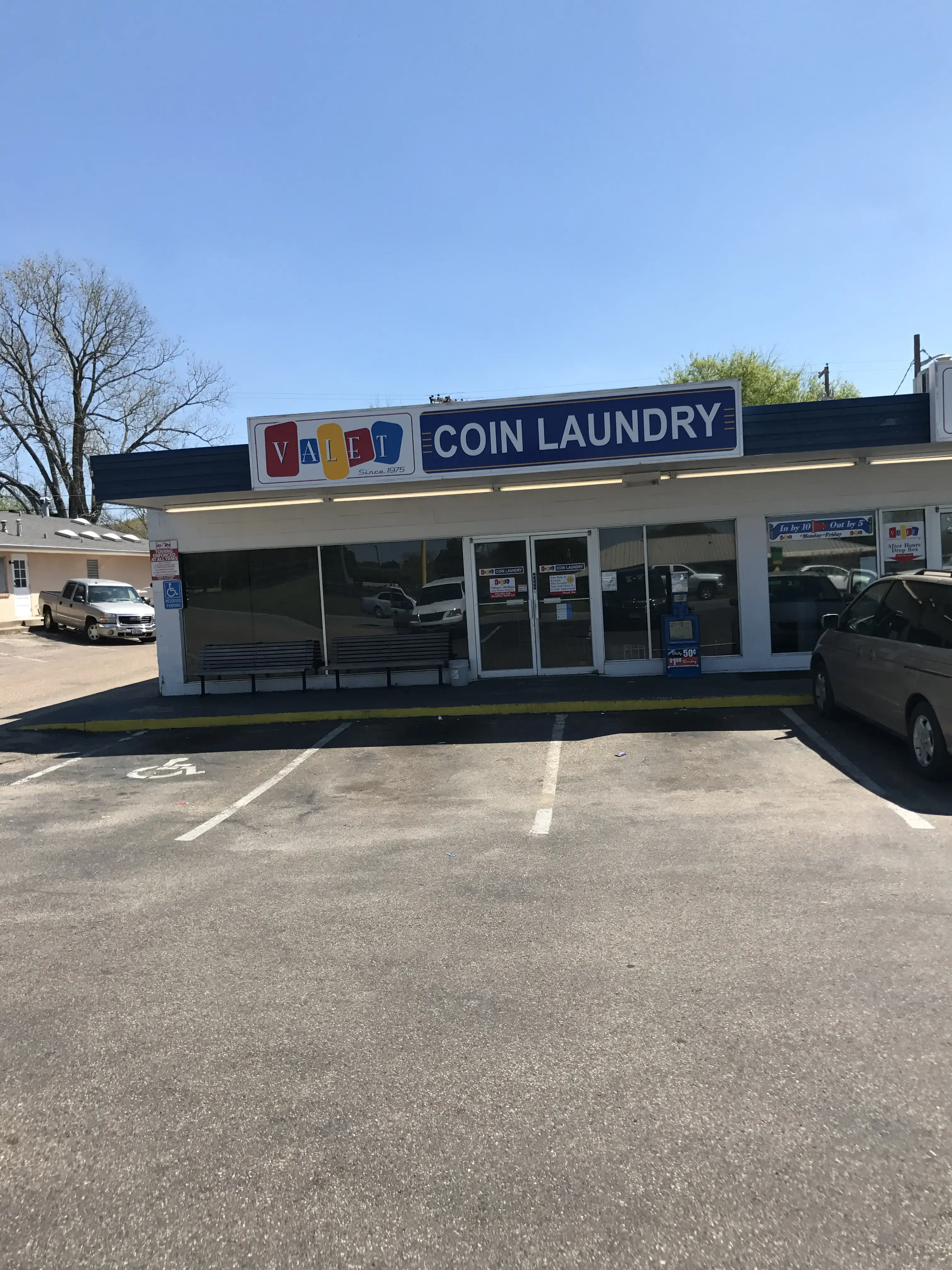 Valet Cleaners and Coin Laundry - Image 3