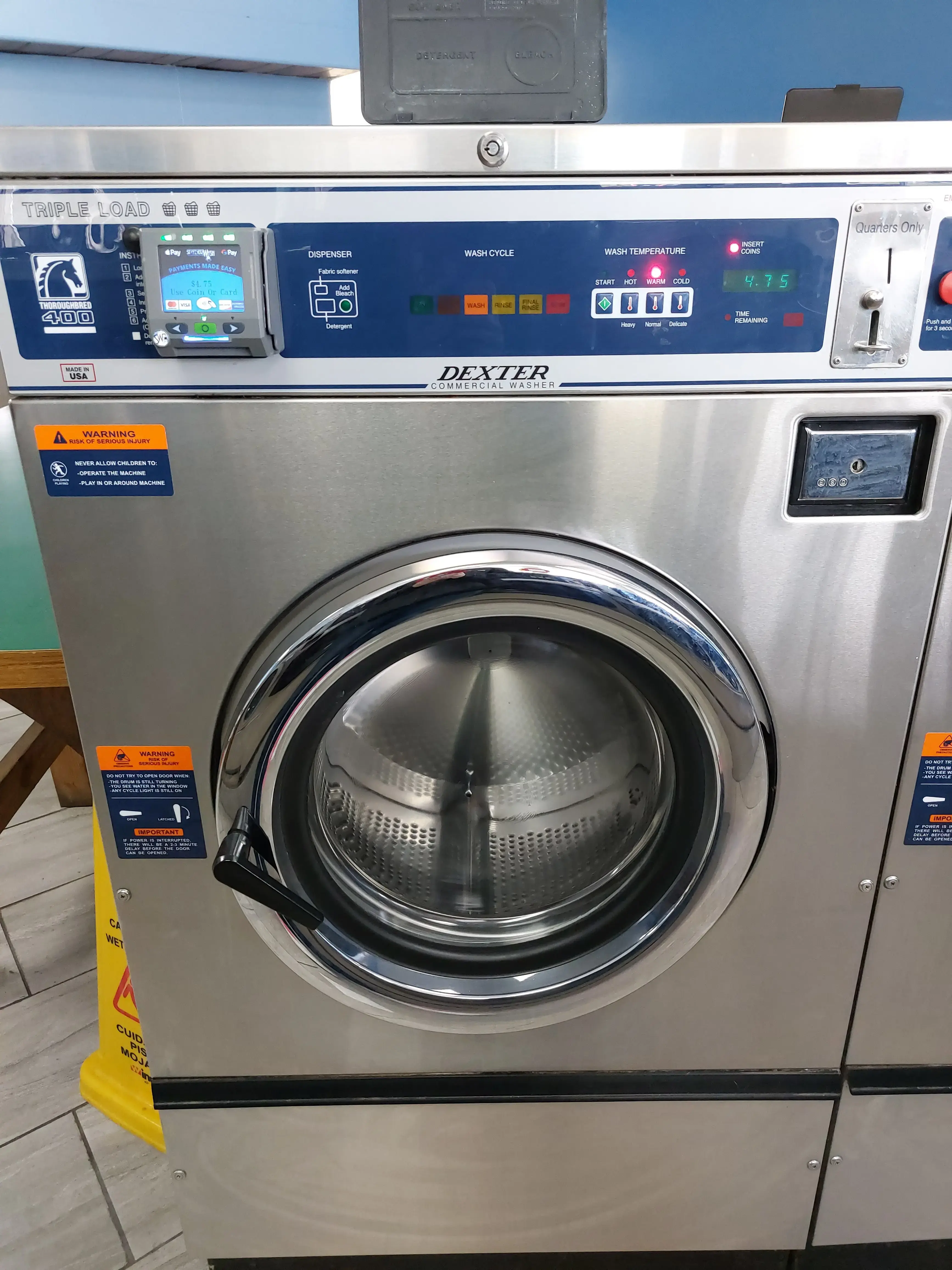 Valley Cleaners Laundromat - Image 20