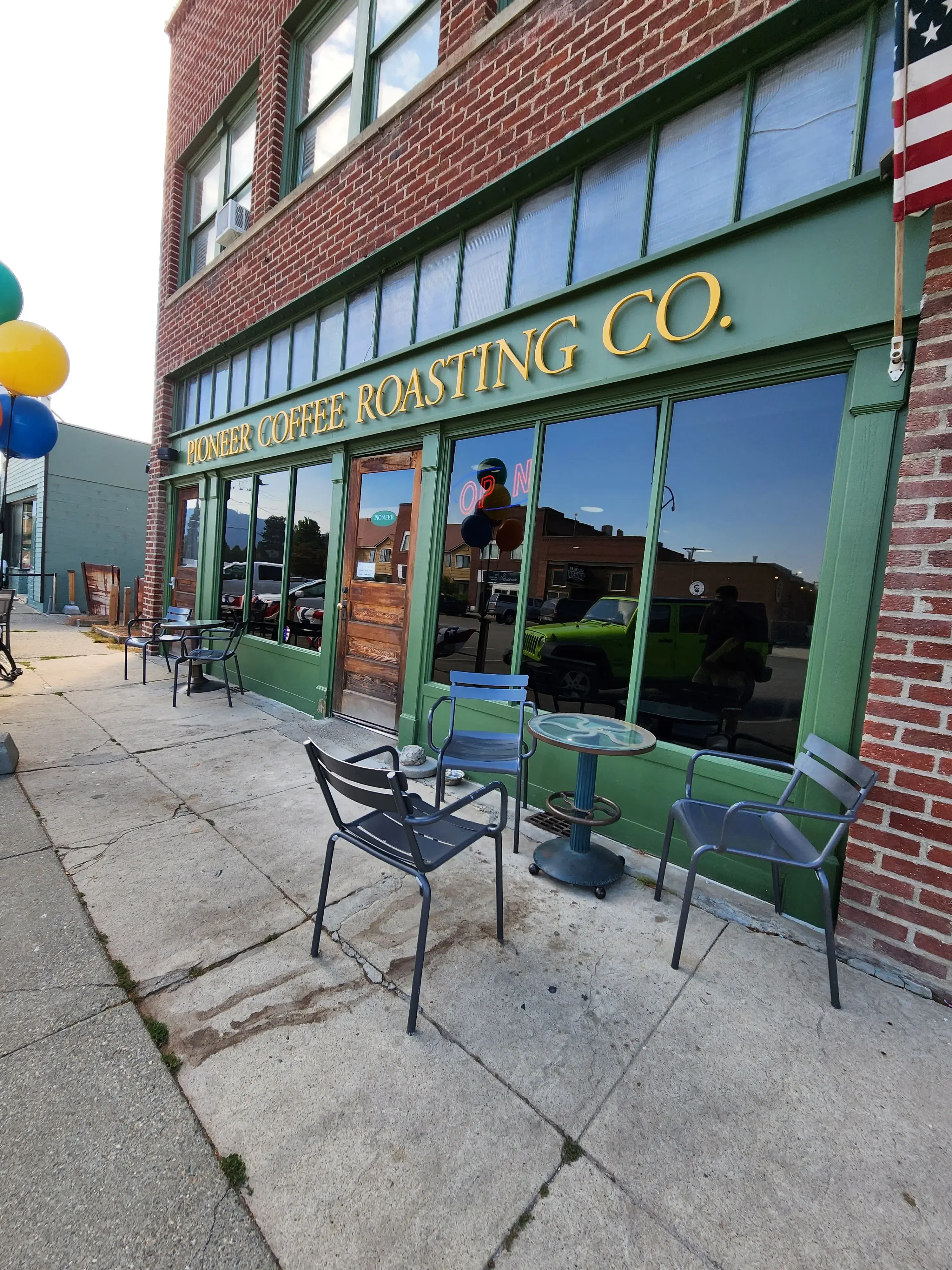 Valley Laundromat thumbnail 3