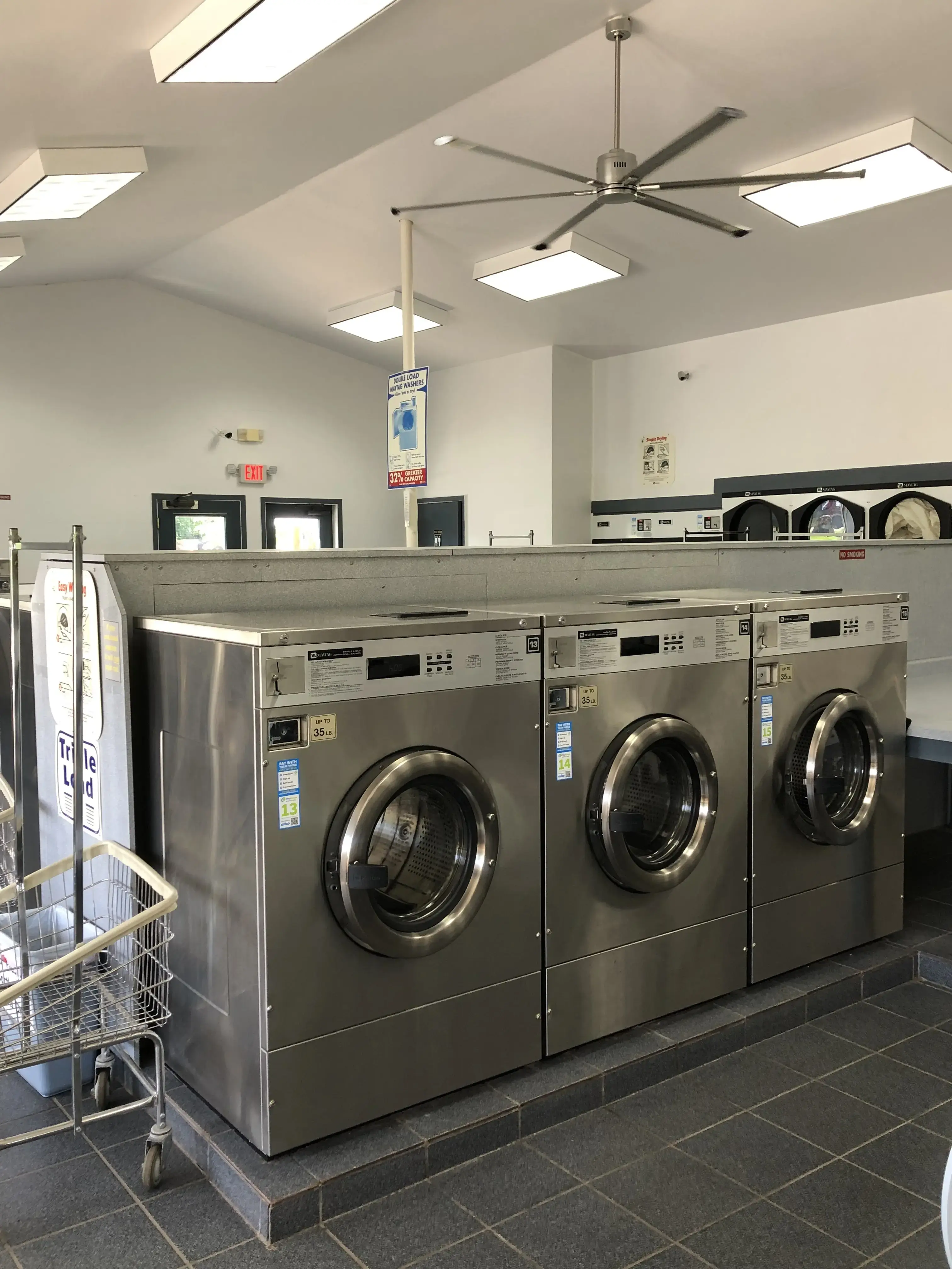 Valley Laundry thumbnail 7