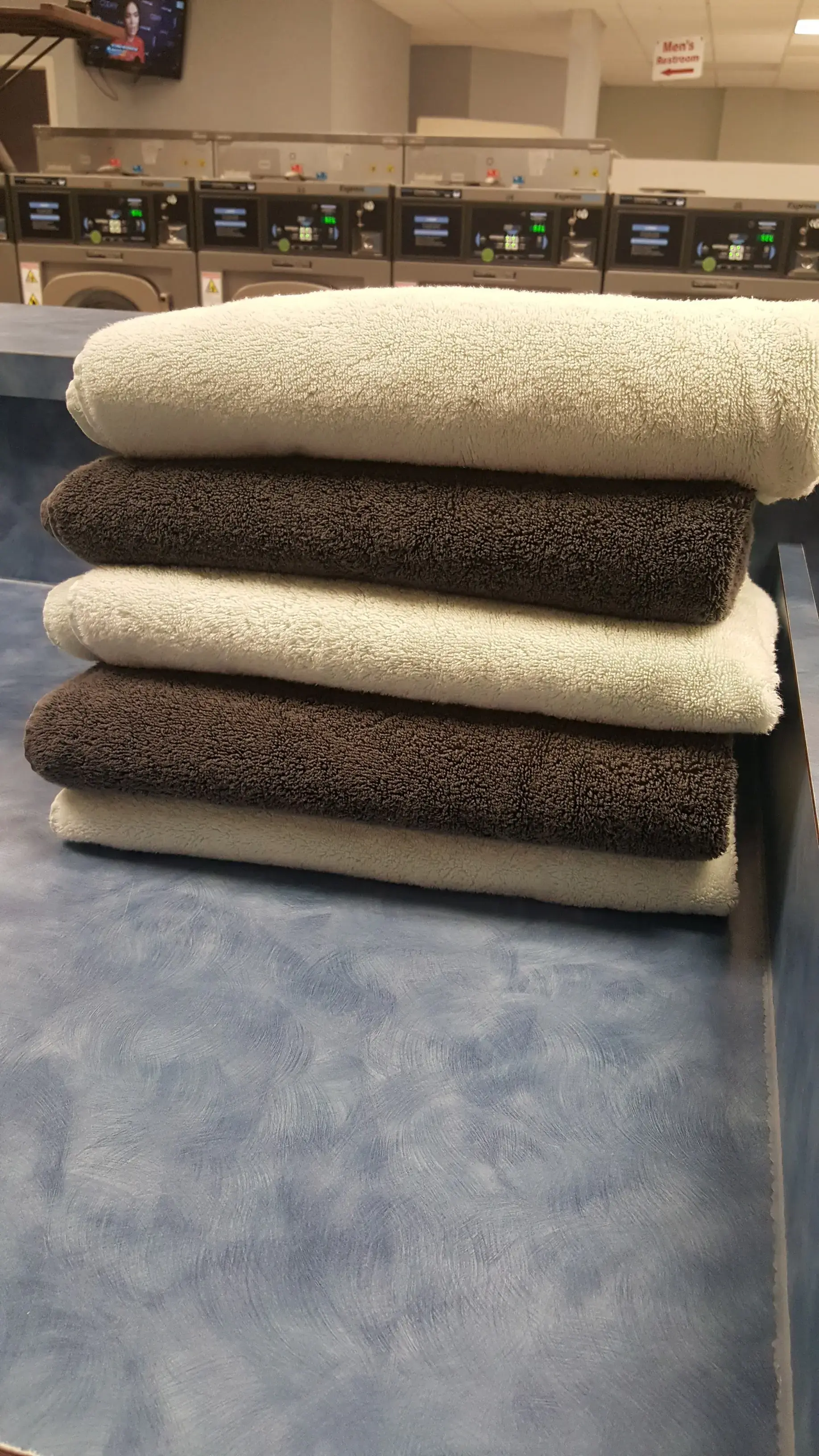 Valley Laundry Services thumbnail 10